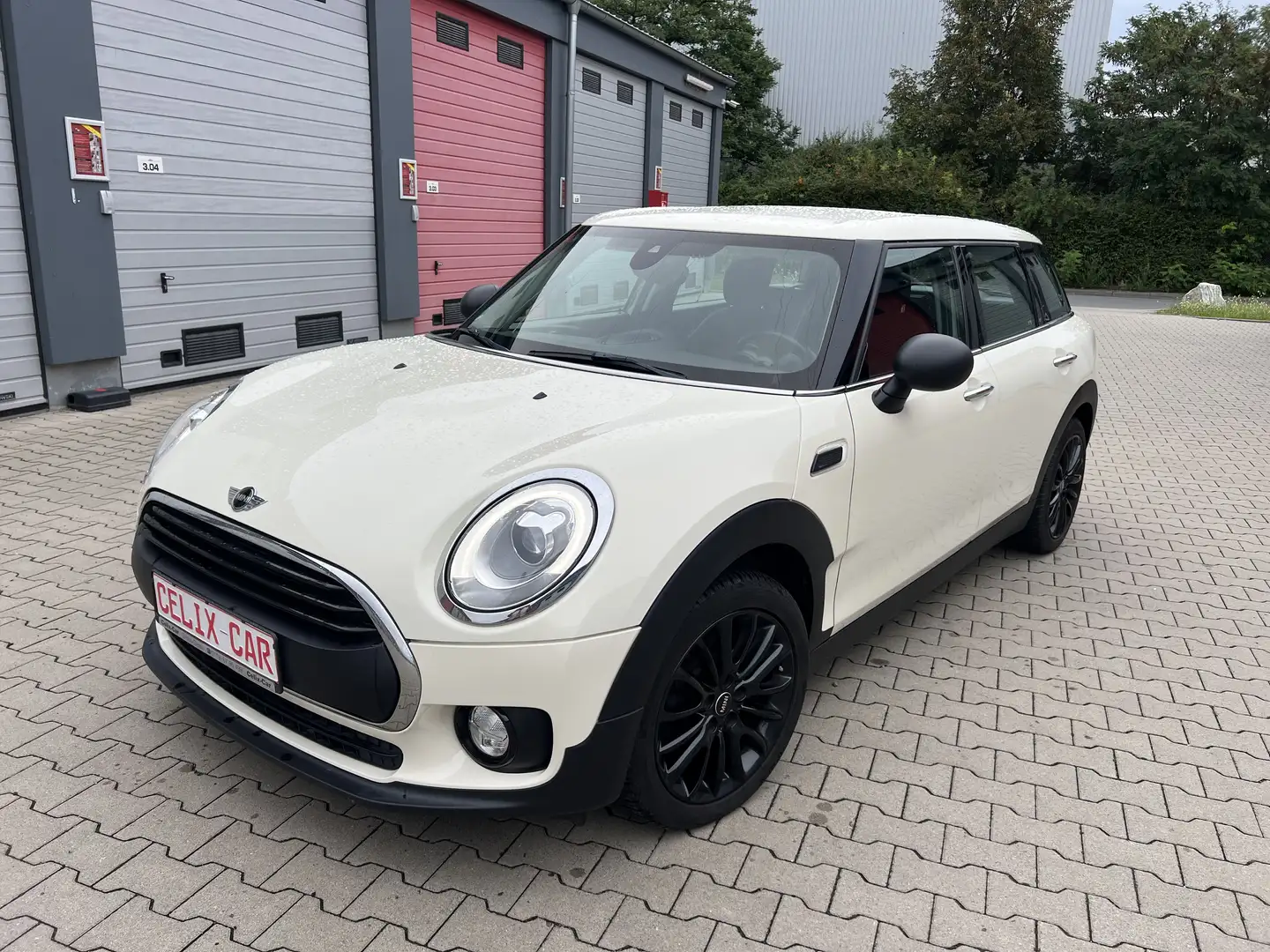 MINI One Clubman One/LED/PDC/2.Hand Weiß - 1