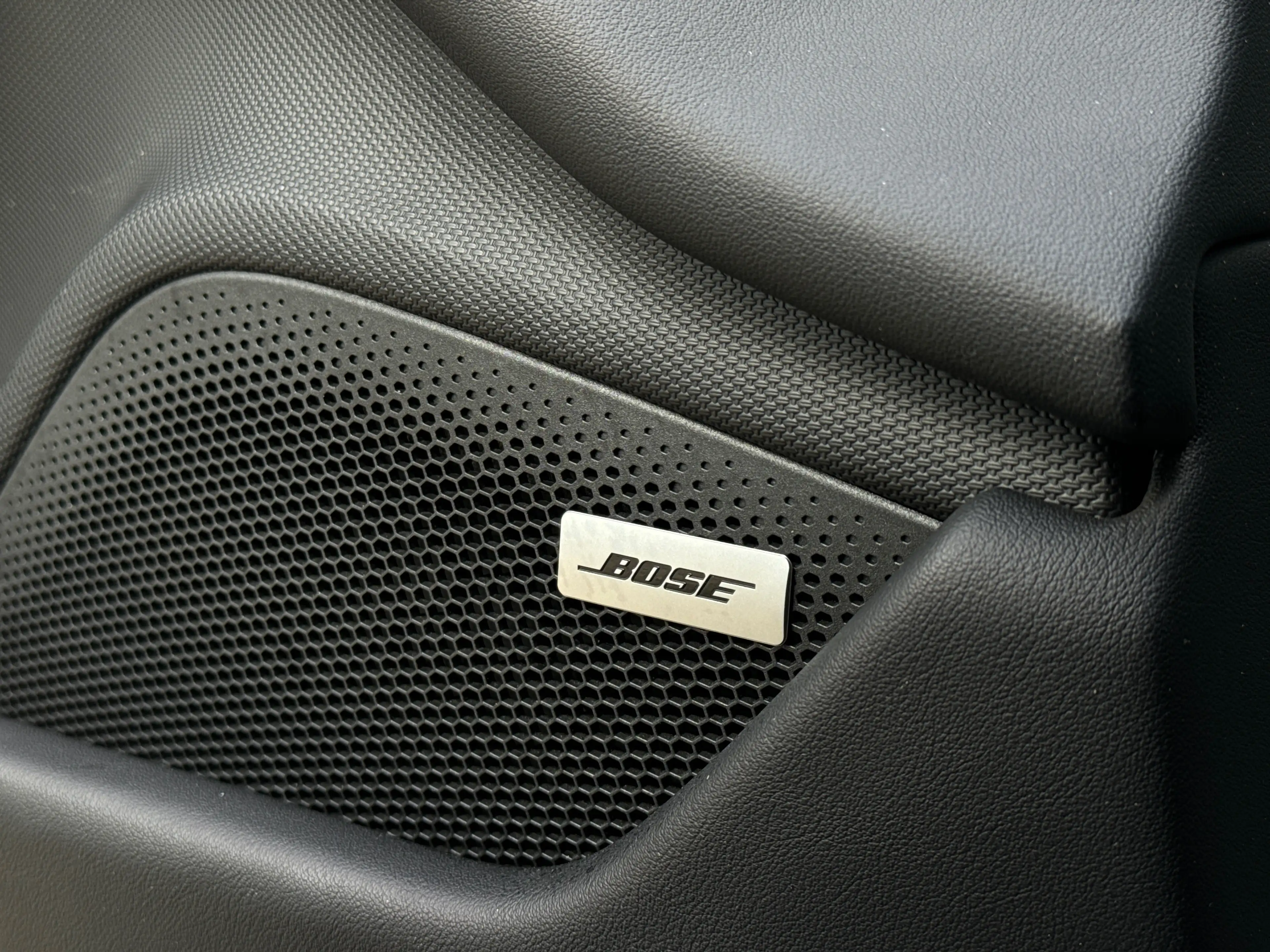 Porsche Taycan Sport Turismo 79.2 kWh — photo 14