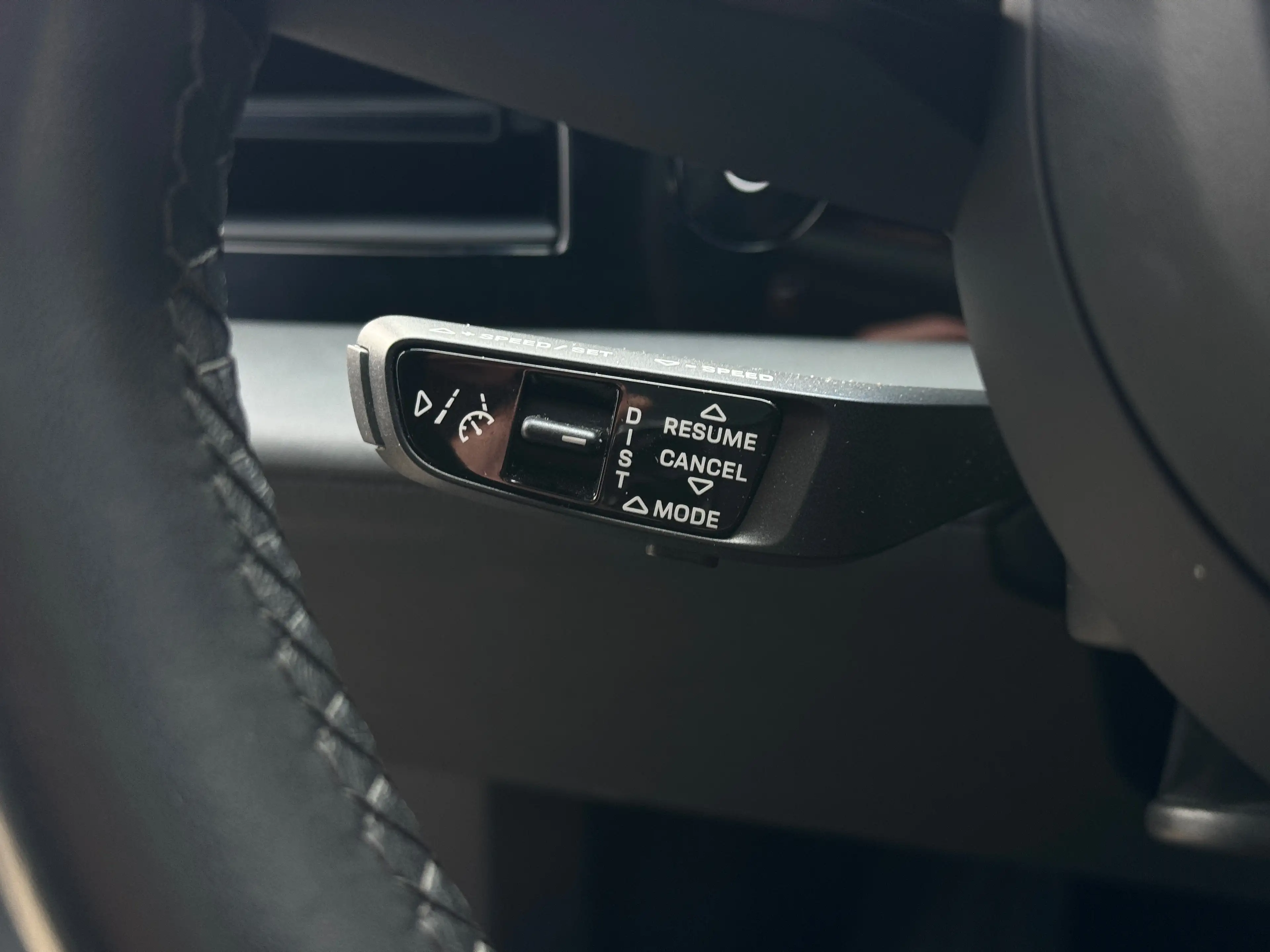 Porsche Taycan Sport Turismo 79.2 kWh — photo 13