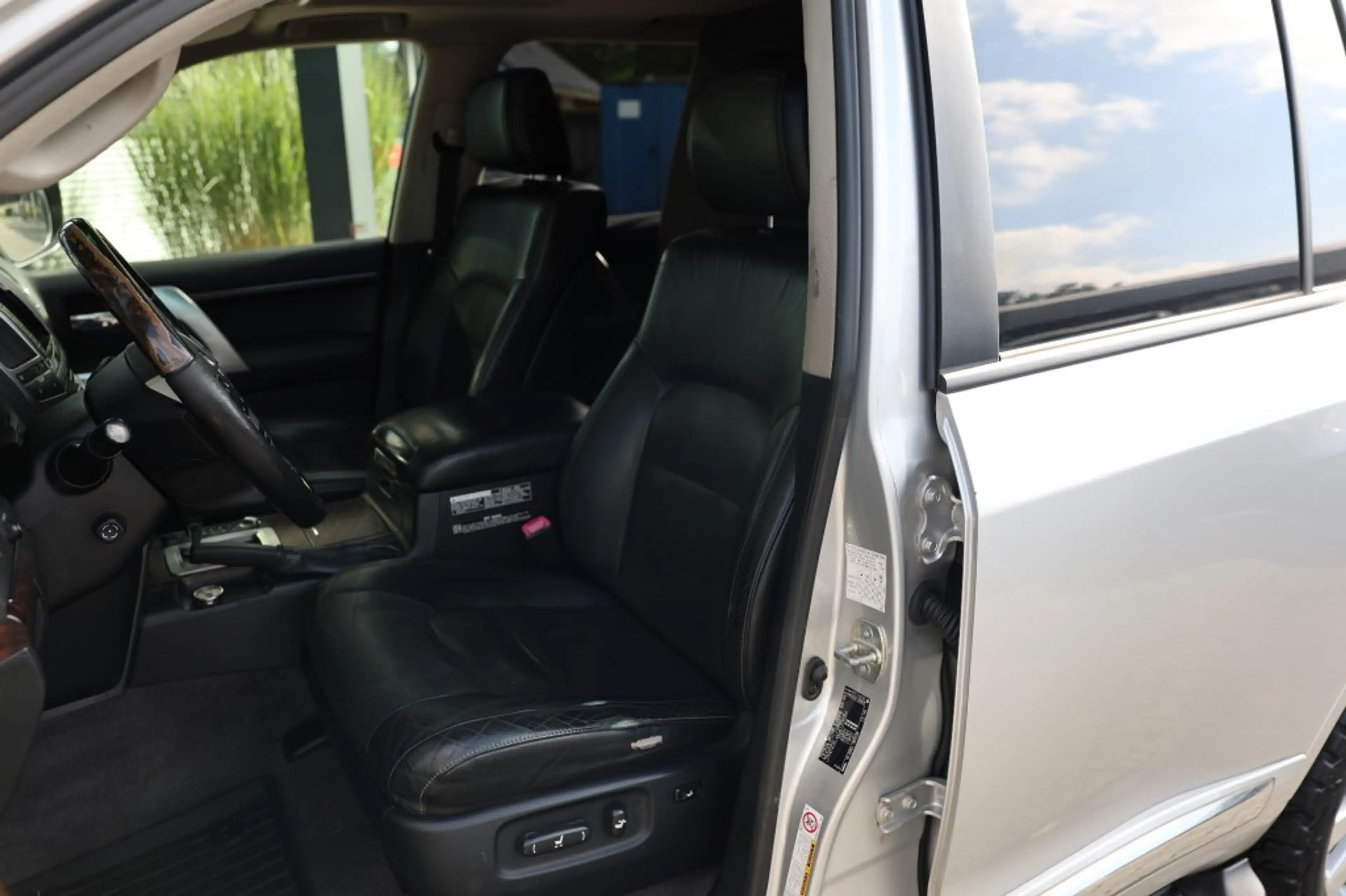 Toyota Land Cruiser 4.5 D-4D EXECUTIVE A/T VAN N1 MAG 9000 KG TREKKEN — photo 8
