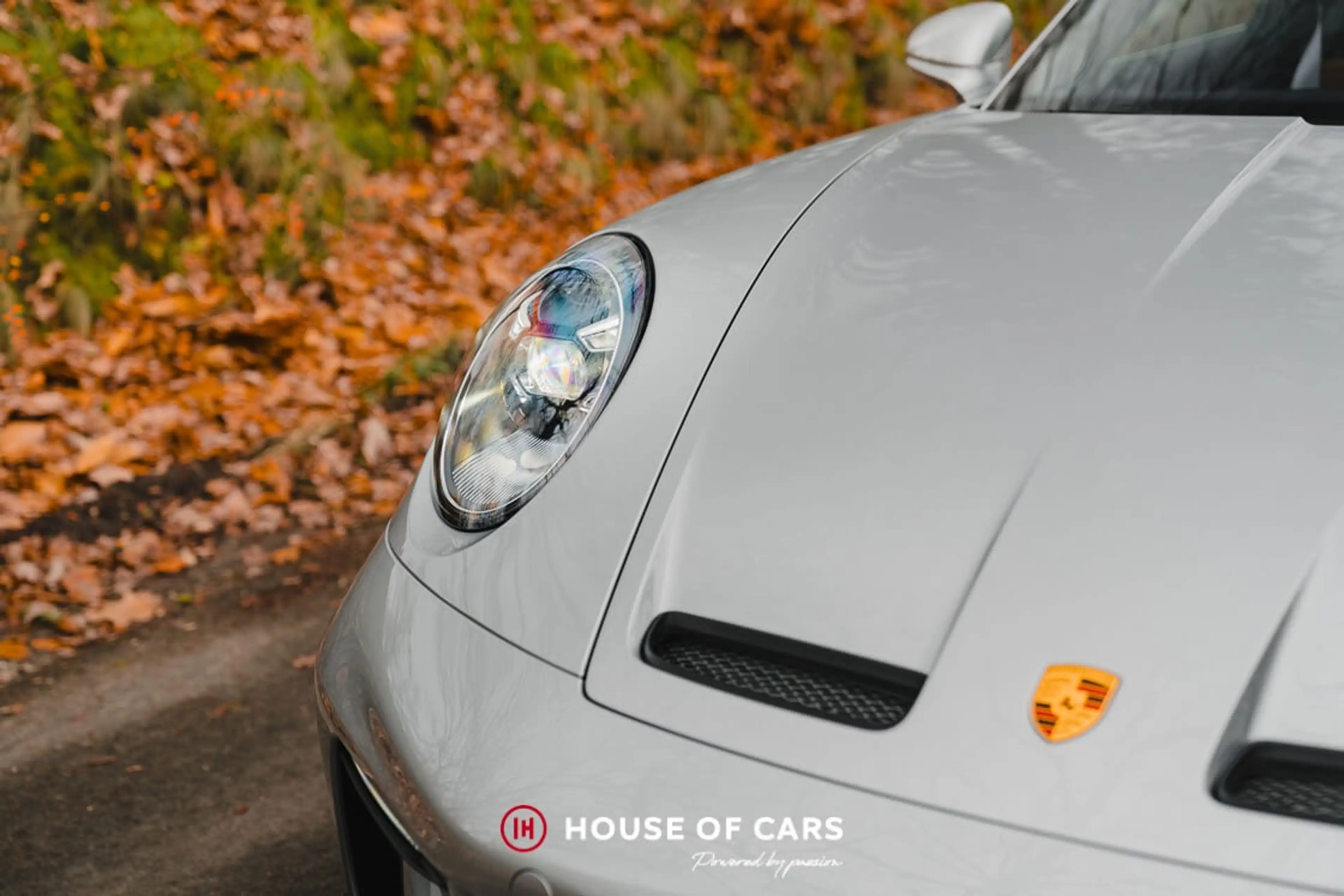 Porsche 992 .1 GT3 TOURING MANUAL EXCLUSIVE MANUFAKTUR — photo 11