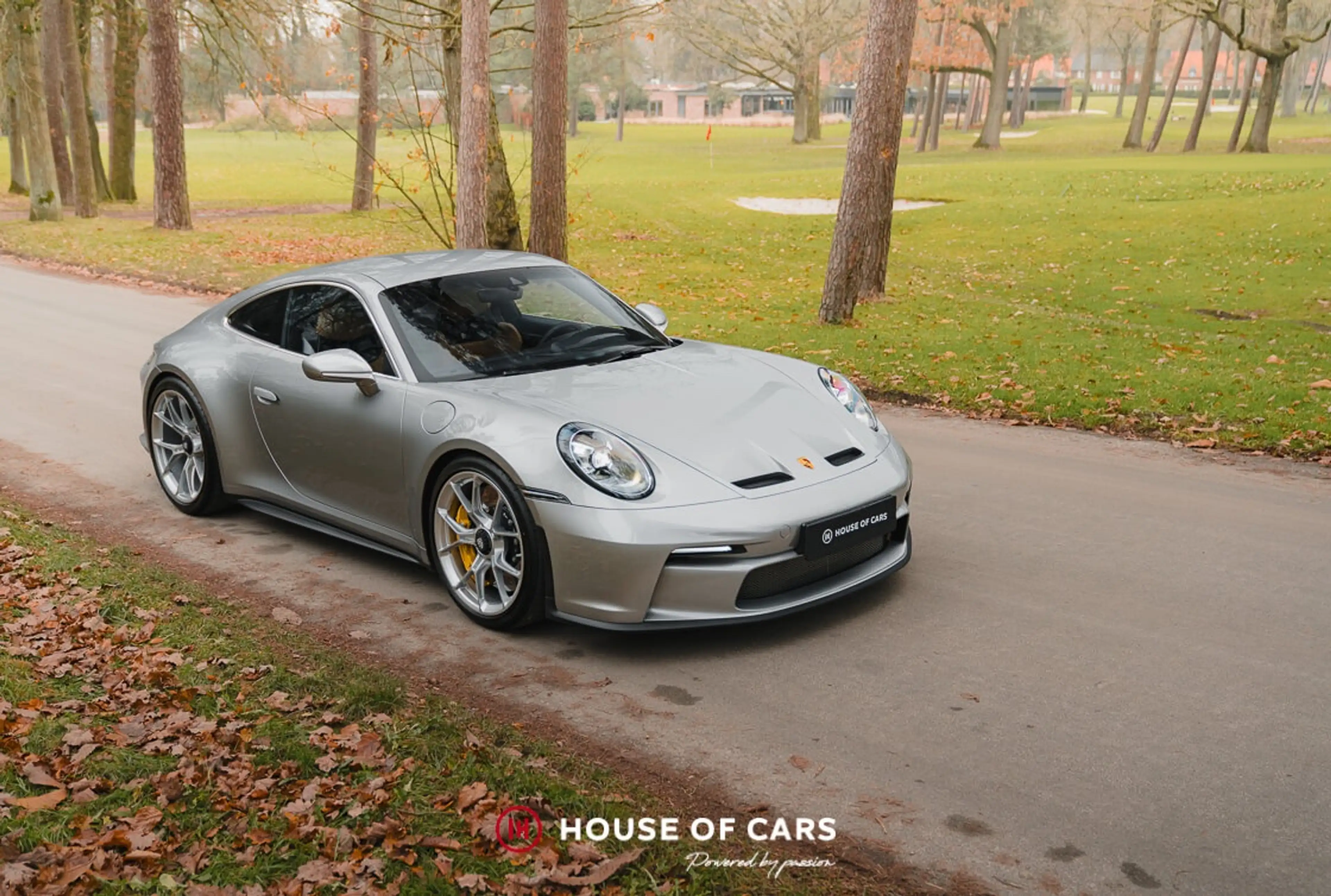 Porsche 992 .1 GT3 TOURING MANUAL EXCLUSIVE MANUFAKTUR — photo 4