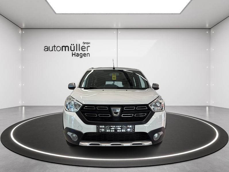 Dacia Lodgy 1.3 TCe 130 Stepway Plus|KLIMA|NAVI|TEMPO — photo 2