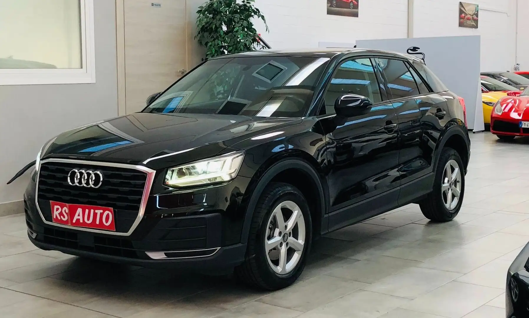 Audi Q2 Q2 I 2017 35 1.5 tfsi Admired s-tronic my20 Zwart - 1