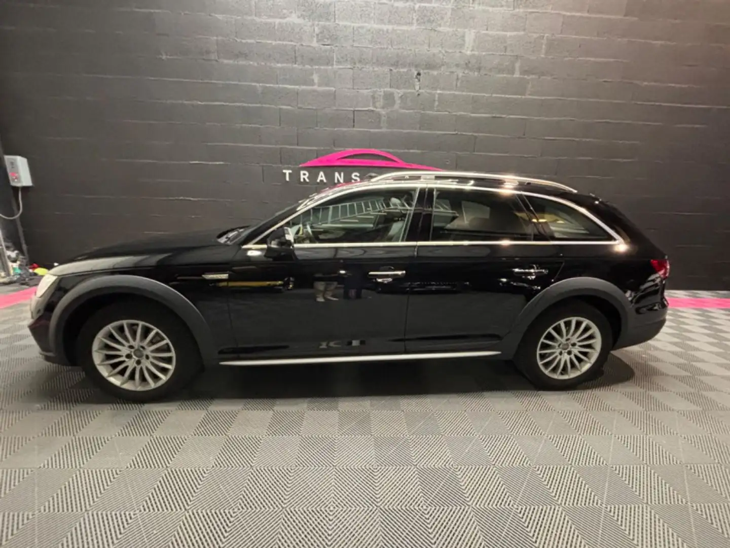 Audi A4 allroad QUATTRO 2.0 TDI 190 DPF S Tronic 7 Design Luxe Schwarz - 2