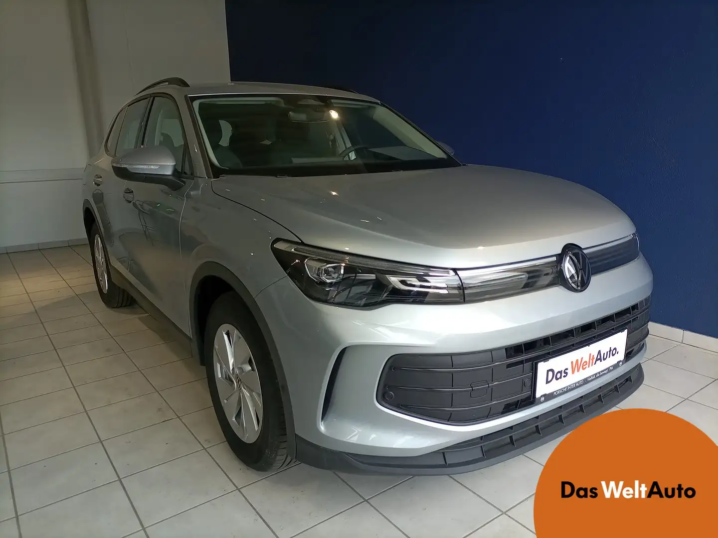 Volkswagen Tiguan 4Me TDI DSG Silber - 1