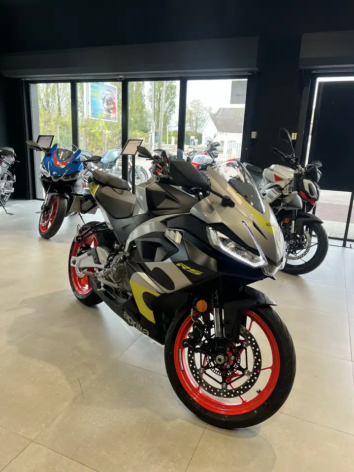 Aprilia RS 457