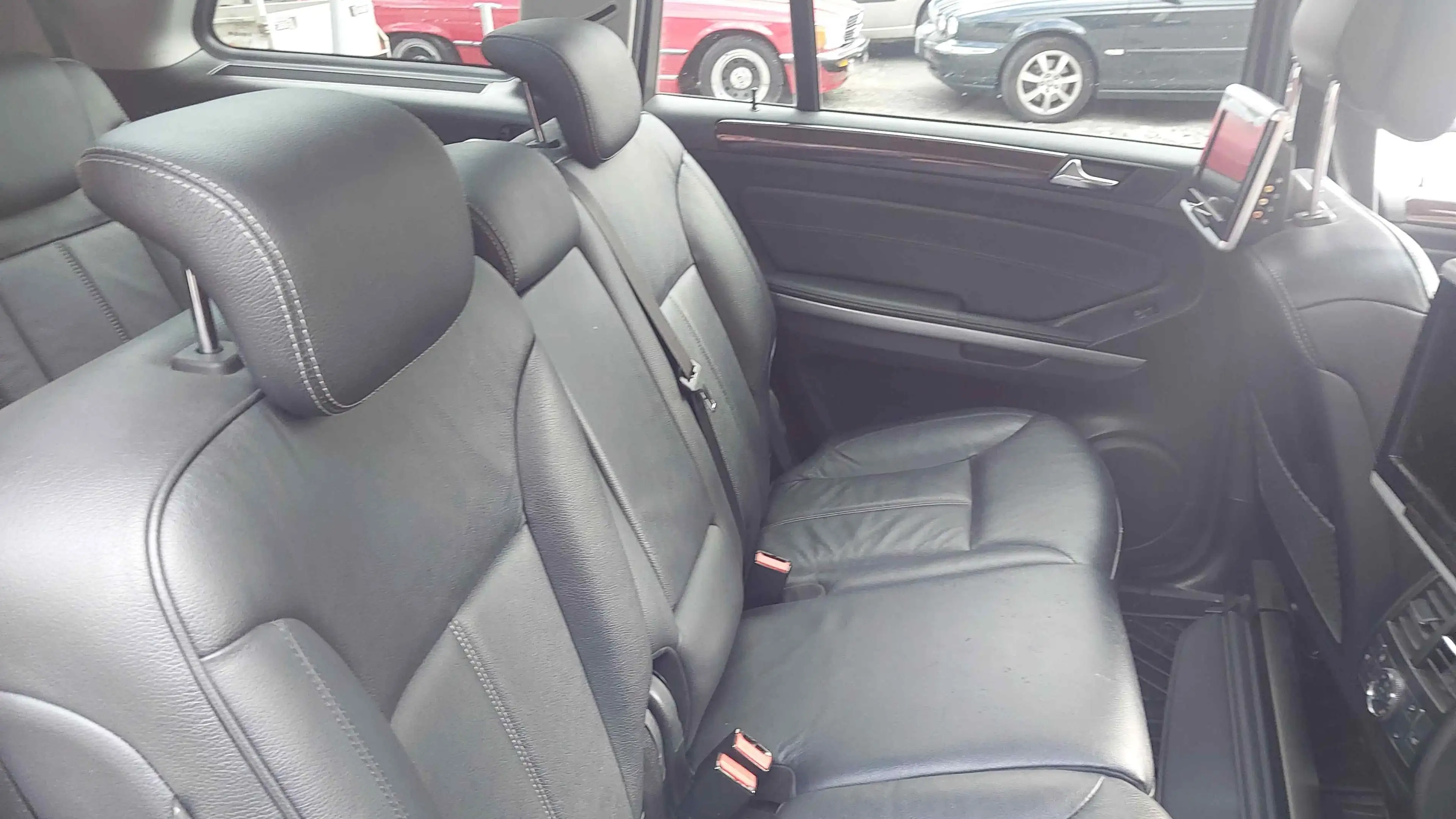 Mercedes-Benz GL 500 GL 550 4Matic 7G-TRONIC — photo 15