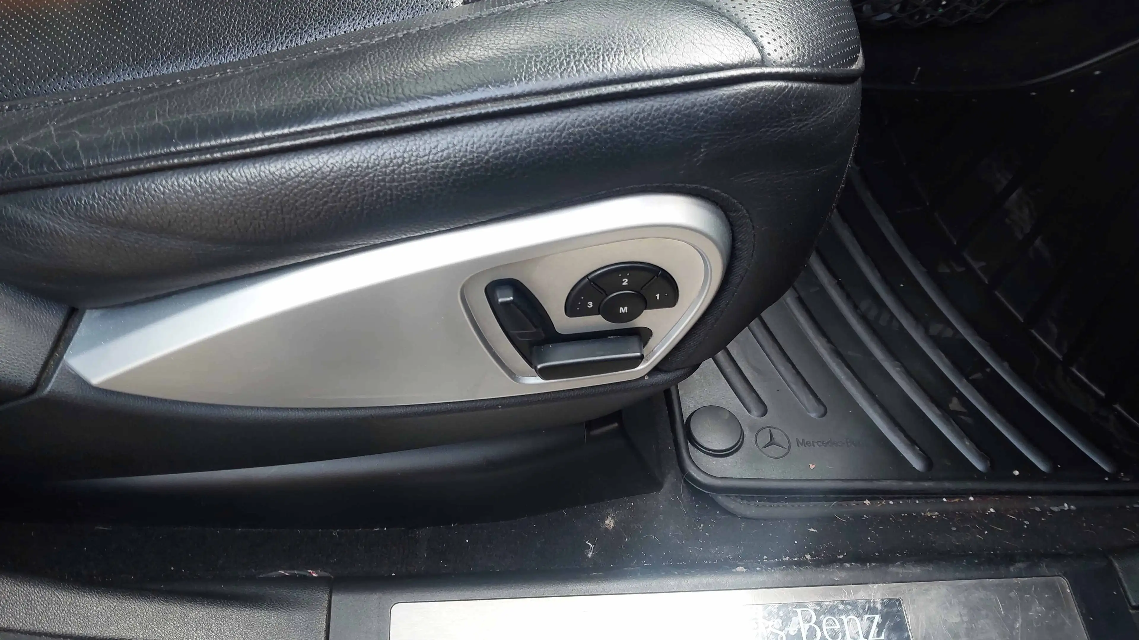 Mercedes-Benz GL 500 GL 550 4Matic 7G-TRONIC — photo 11