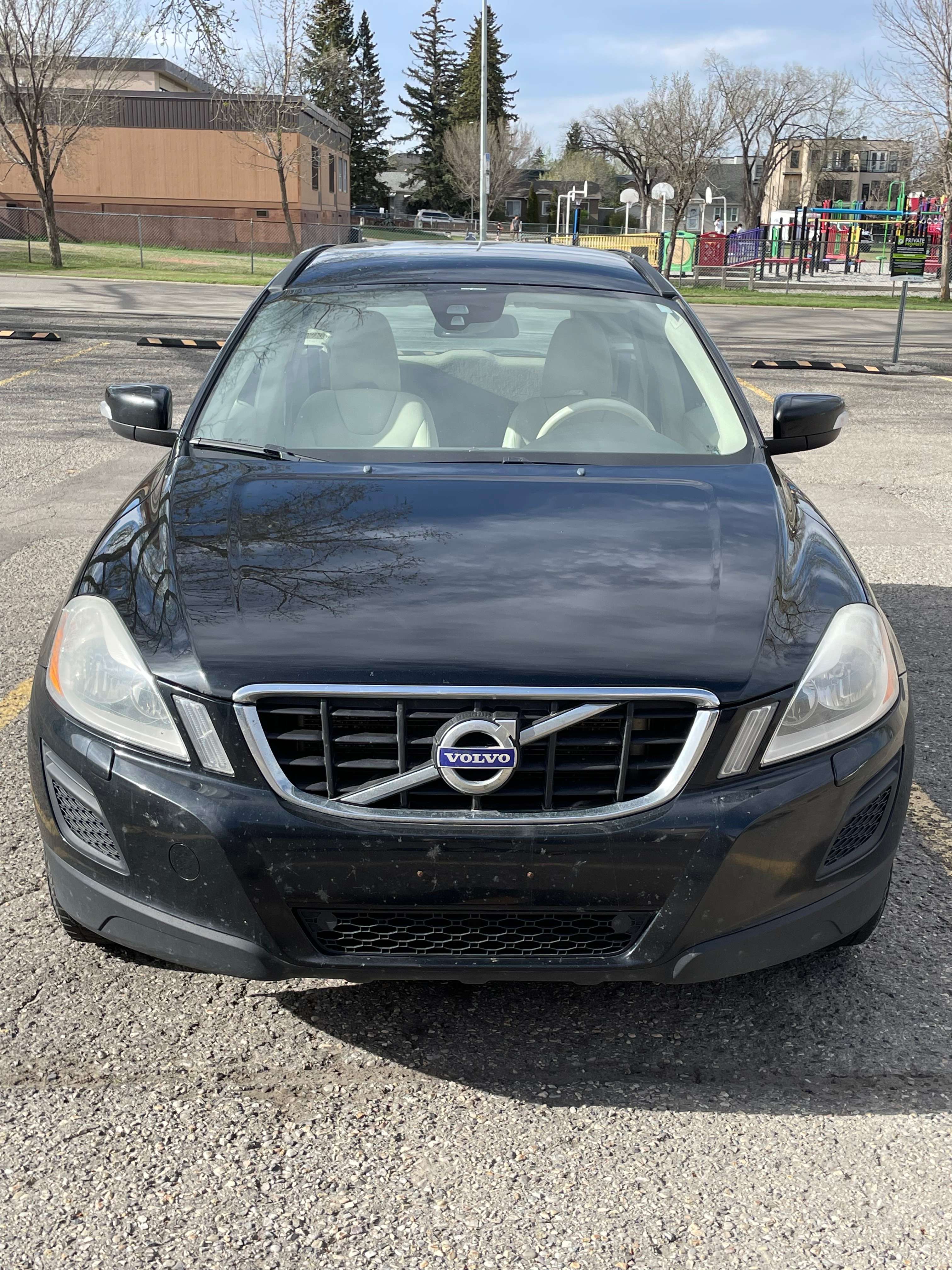 2013 Volvo XC60 3.2 alt 4