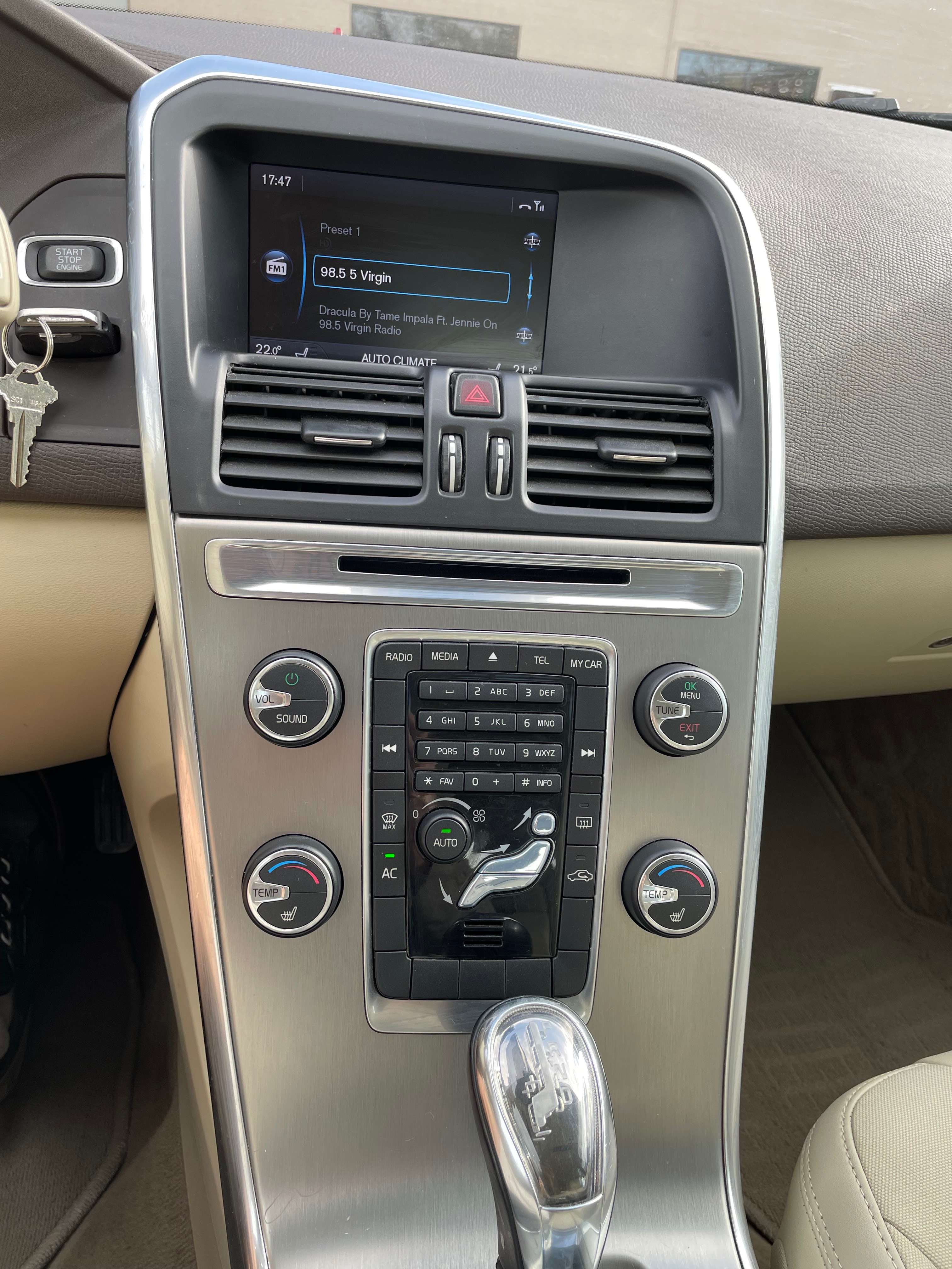 2013 Volvo XC60 3.2 thumb 7