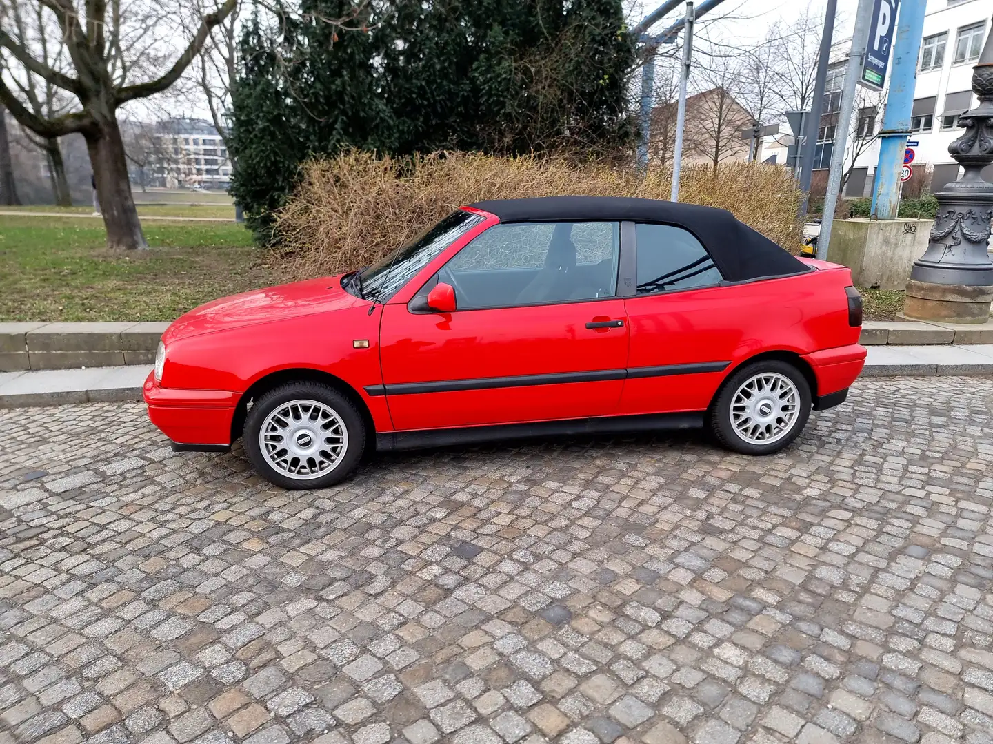 Volkswagen Golf Cabriolet Golf Cabrio 1.8 Karmann Rojo - 1