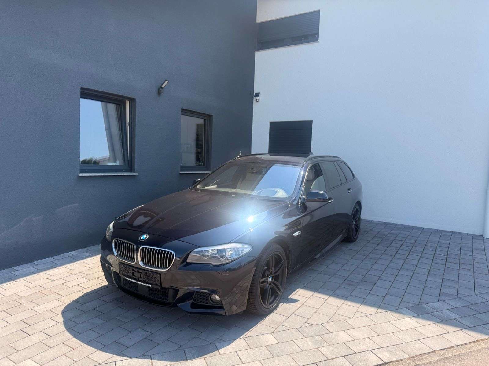 BMW 530