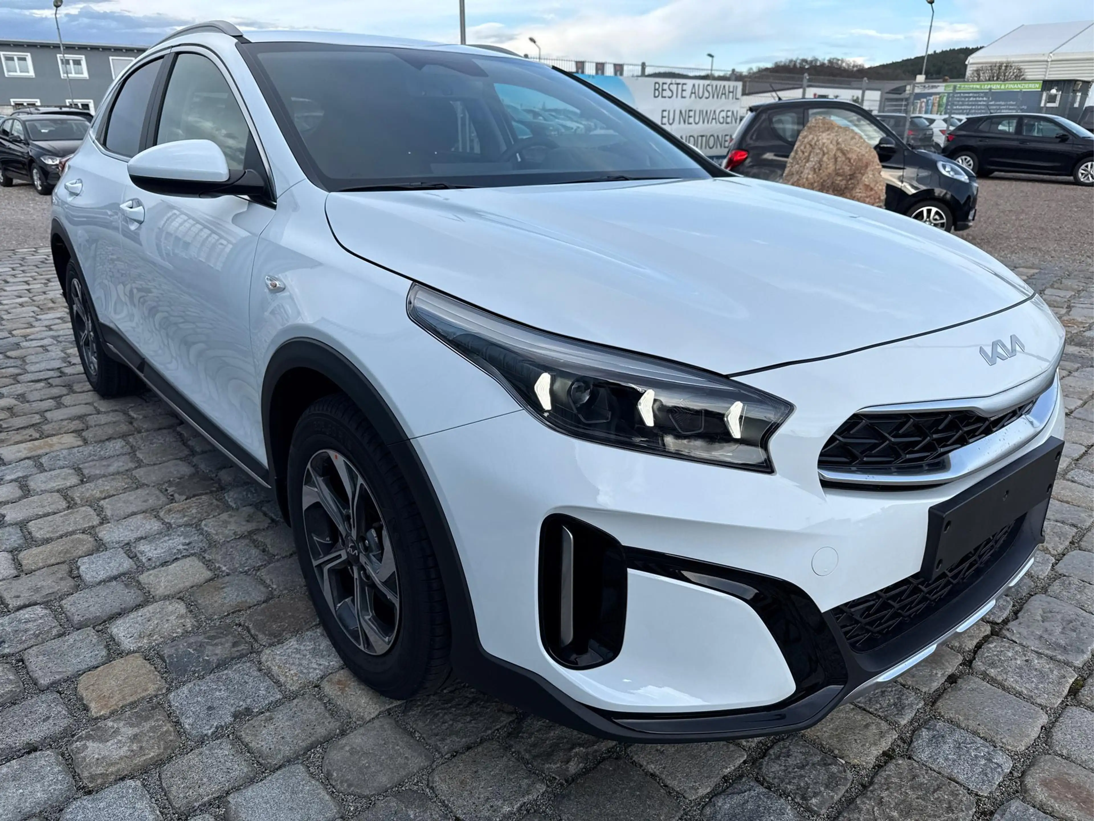Kia XCeed STYLE MY26 1.6 T-GDI  150 PS -7DCT-Navi-SHZ-beh... — photo 3