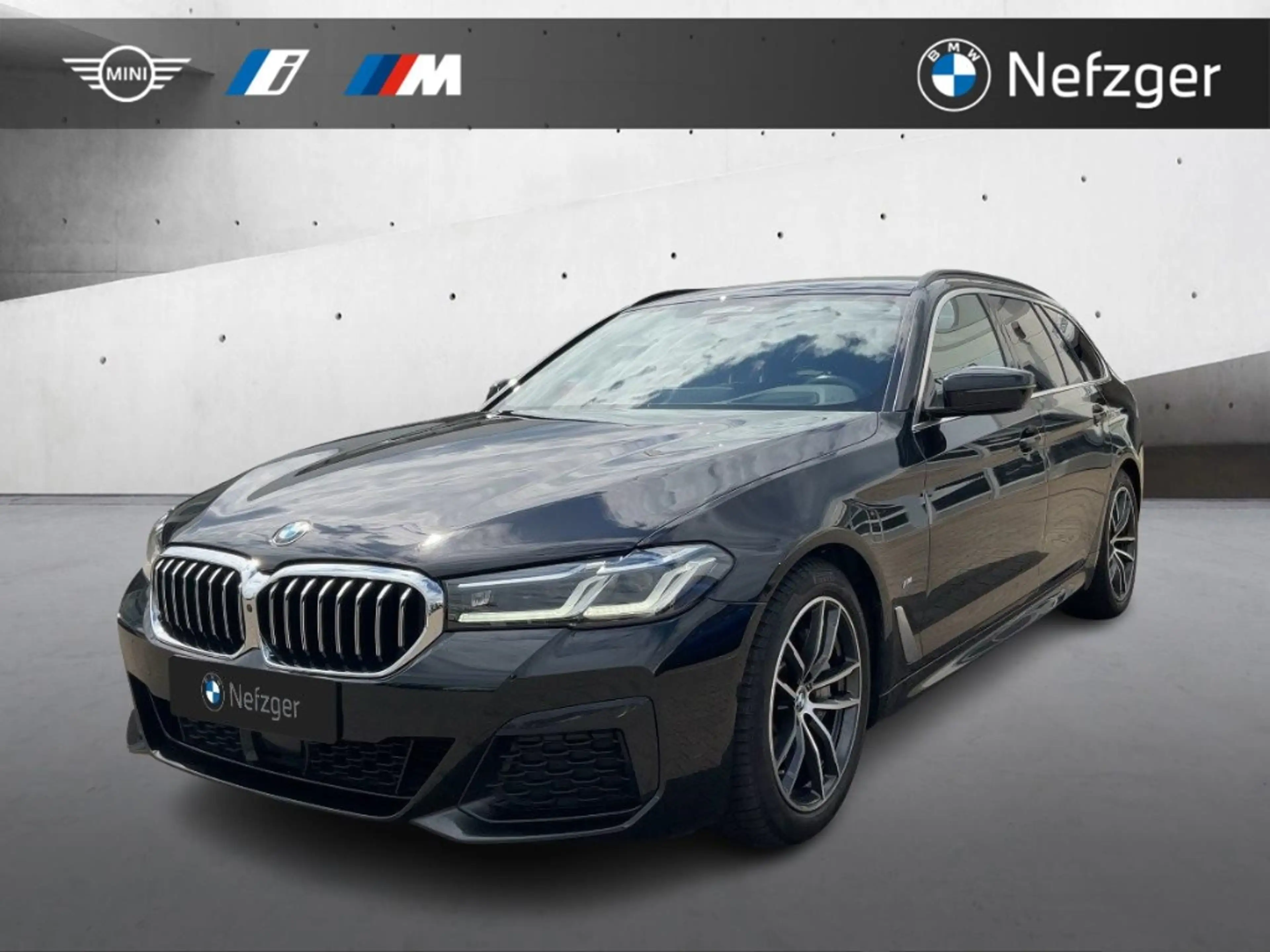 BMW 540 d xDrive Touring M Sport Soft-Close Head-Up
