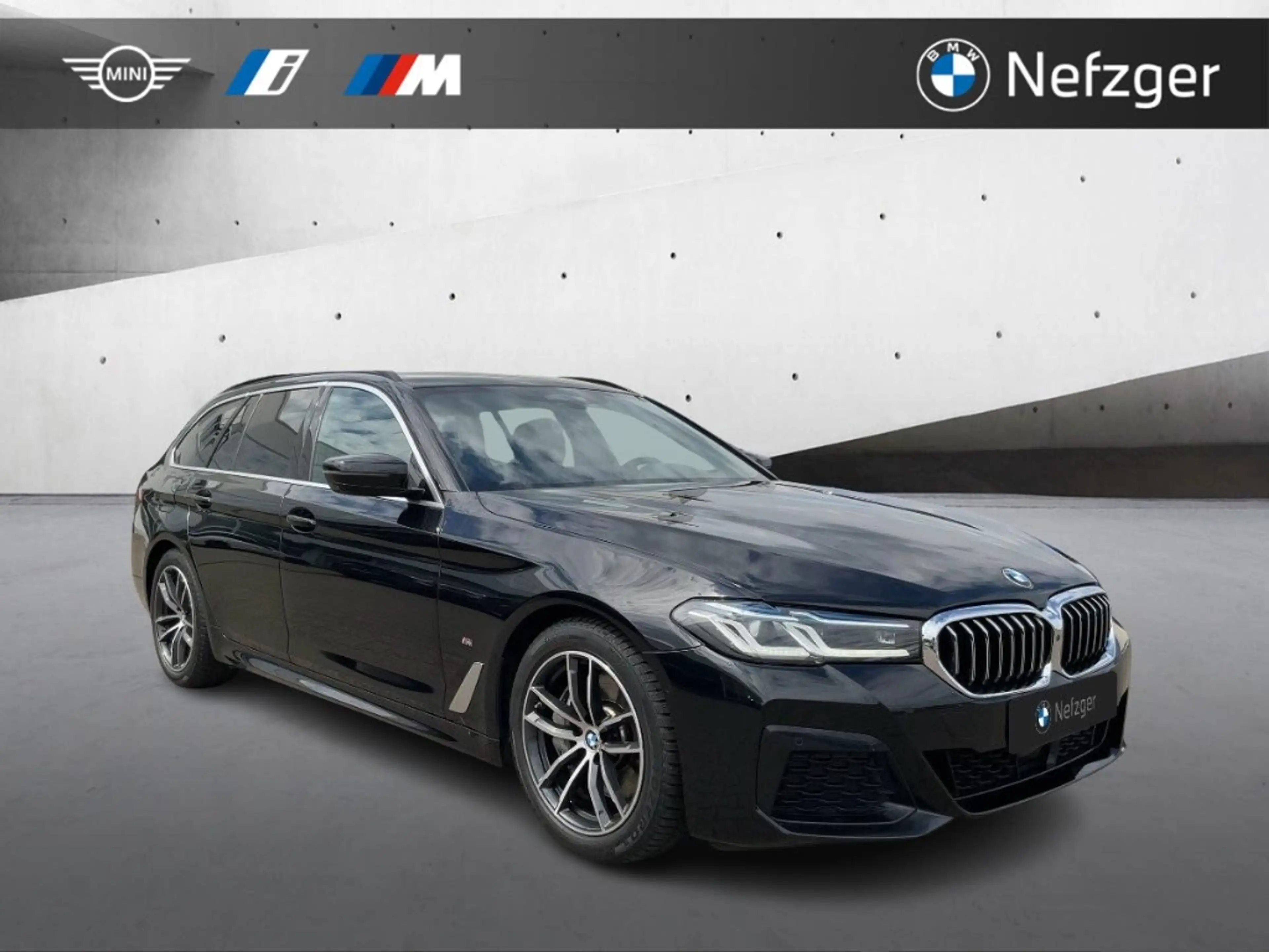 BMW 540 d xDrive Touring M Sport Soft-Close Head-Up — photo 5