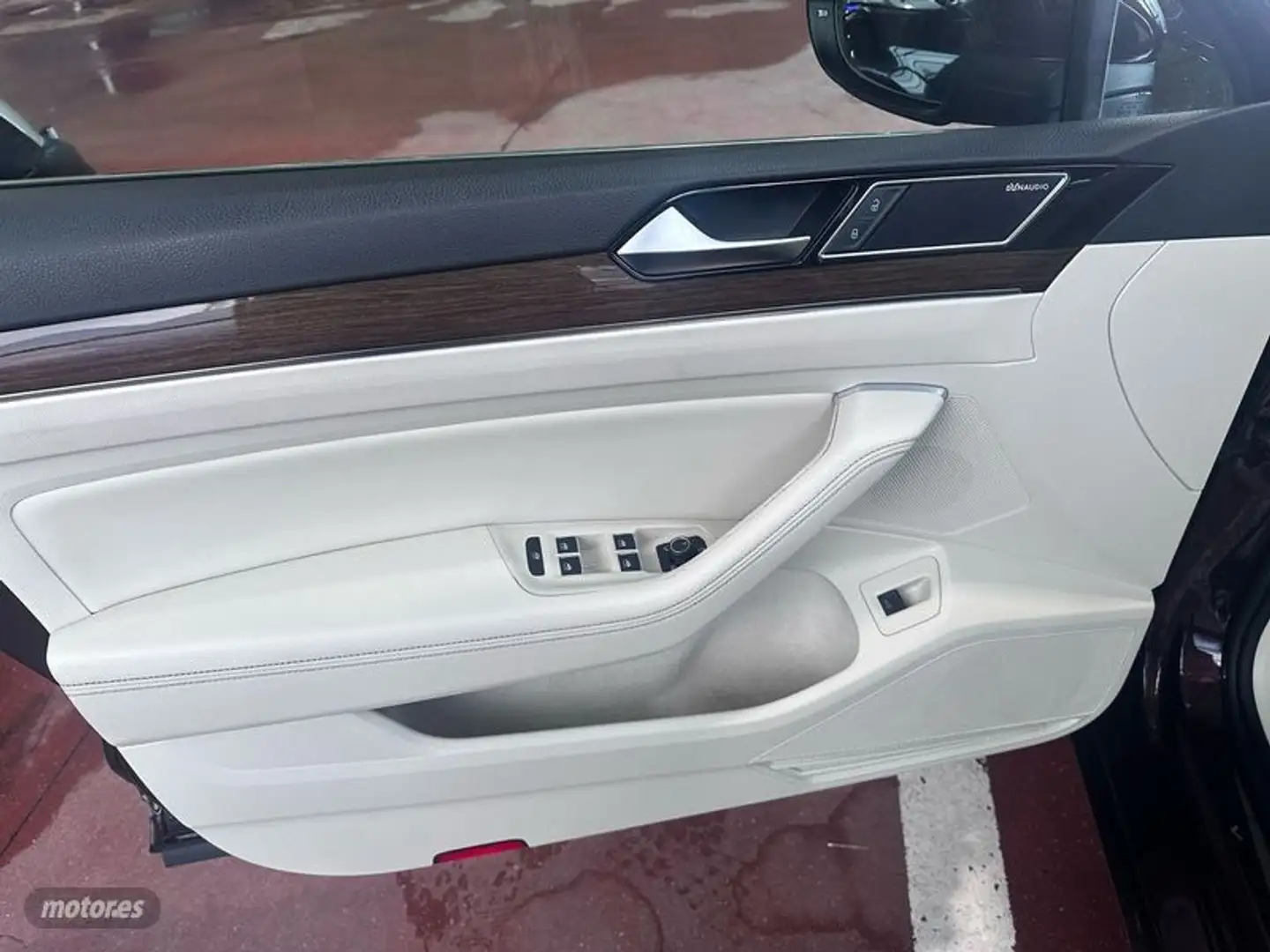 Volkswagen Passat Passat 2.0TDI Sport 240 4Motion - 2