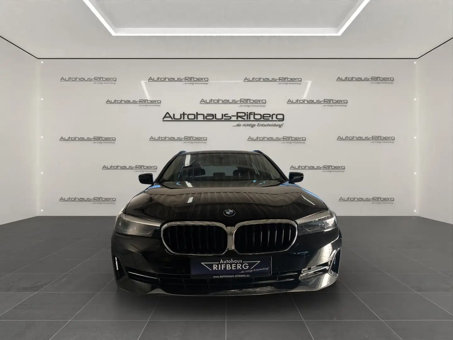 BMW 530 e Touring/Business/Profesi/Navi/LED/Kamera Negro - 2