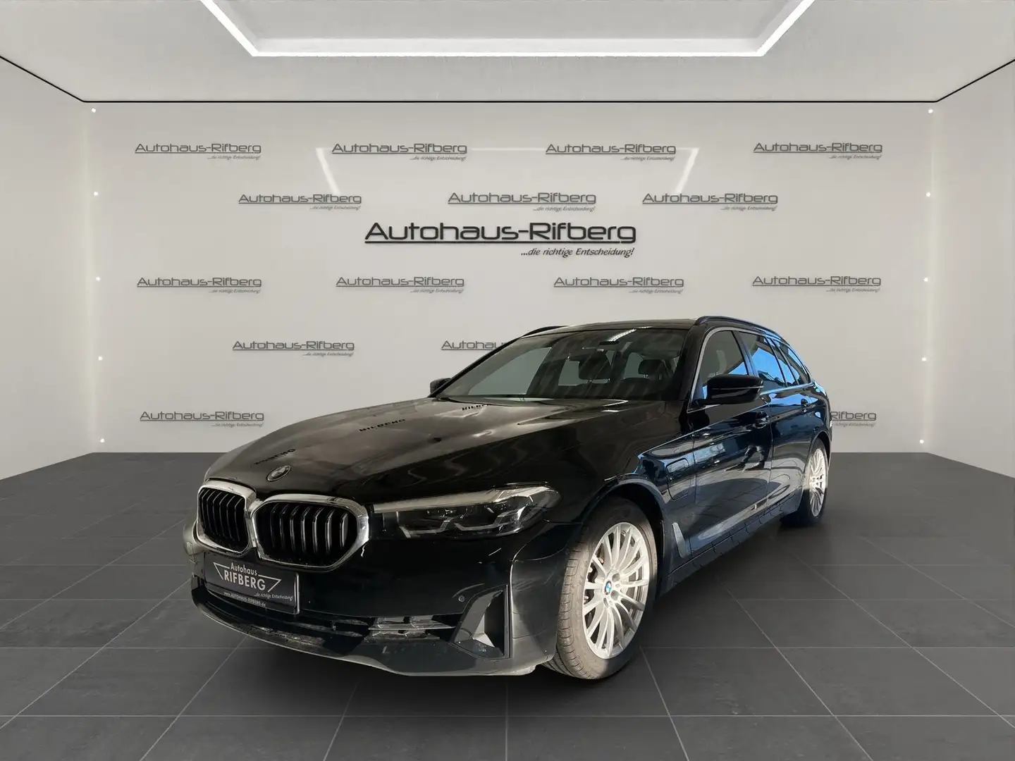 BMW 530 e Touring/Business/Profesi/Navi/LED/Kamera Negro - 1