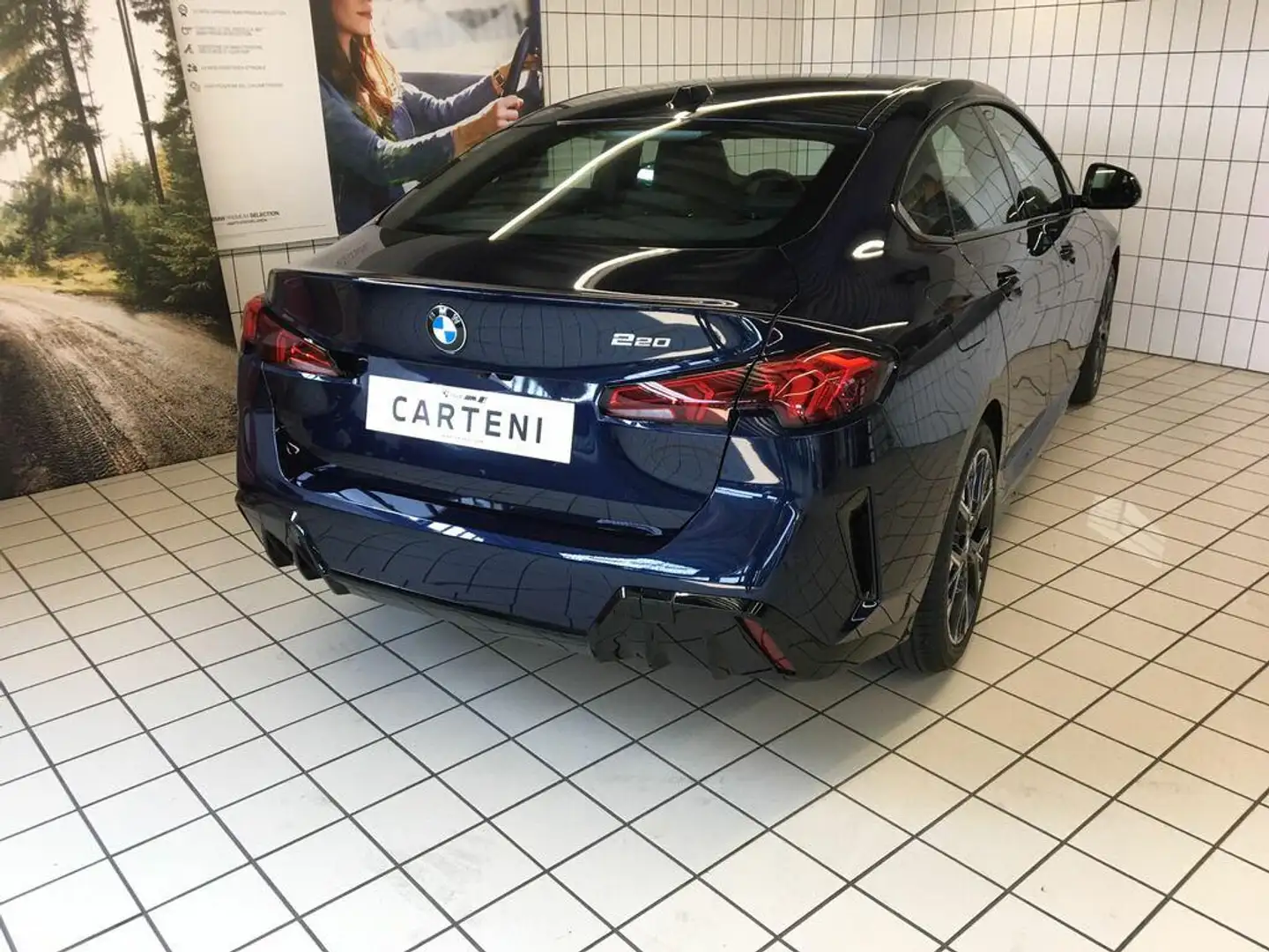 BMW 220 Gran Coupe 48V MSport auto Blu/Azzurro - 2