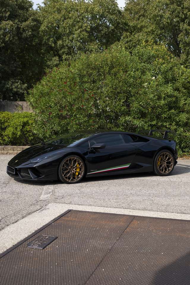 Lamborghini Huracán PERFORMANTE
