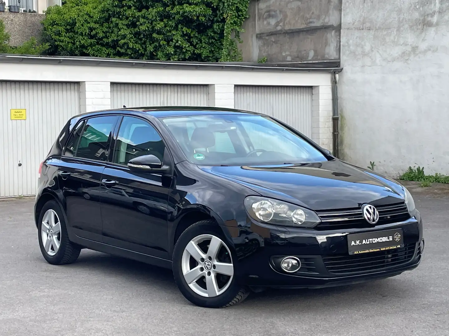 Volkswagen Golf Team 1.4*AUTOMATIK*NAVI*KLIMA*SHZ* Schwarz - 1