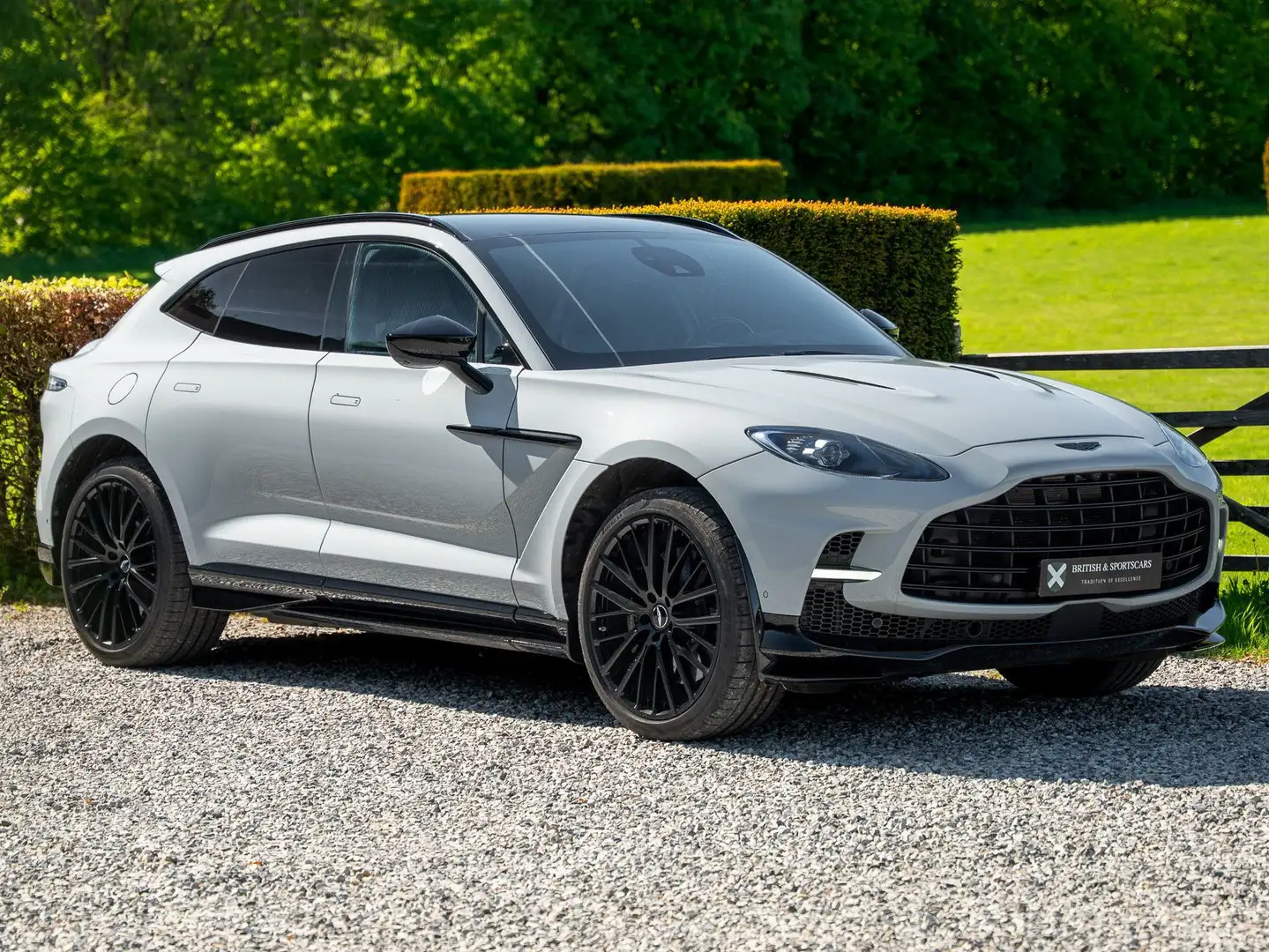 Aston Martin DBX 707 / 1 Owner Gris - 1