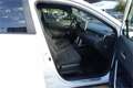 Toyota Corolla Cross 2,0 Hybrid Active Drive AWD Weiß - thumbnail 10