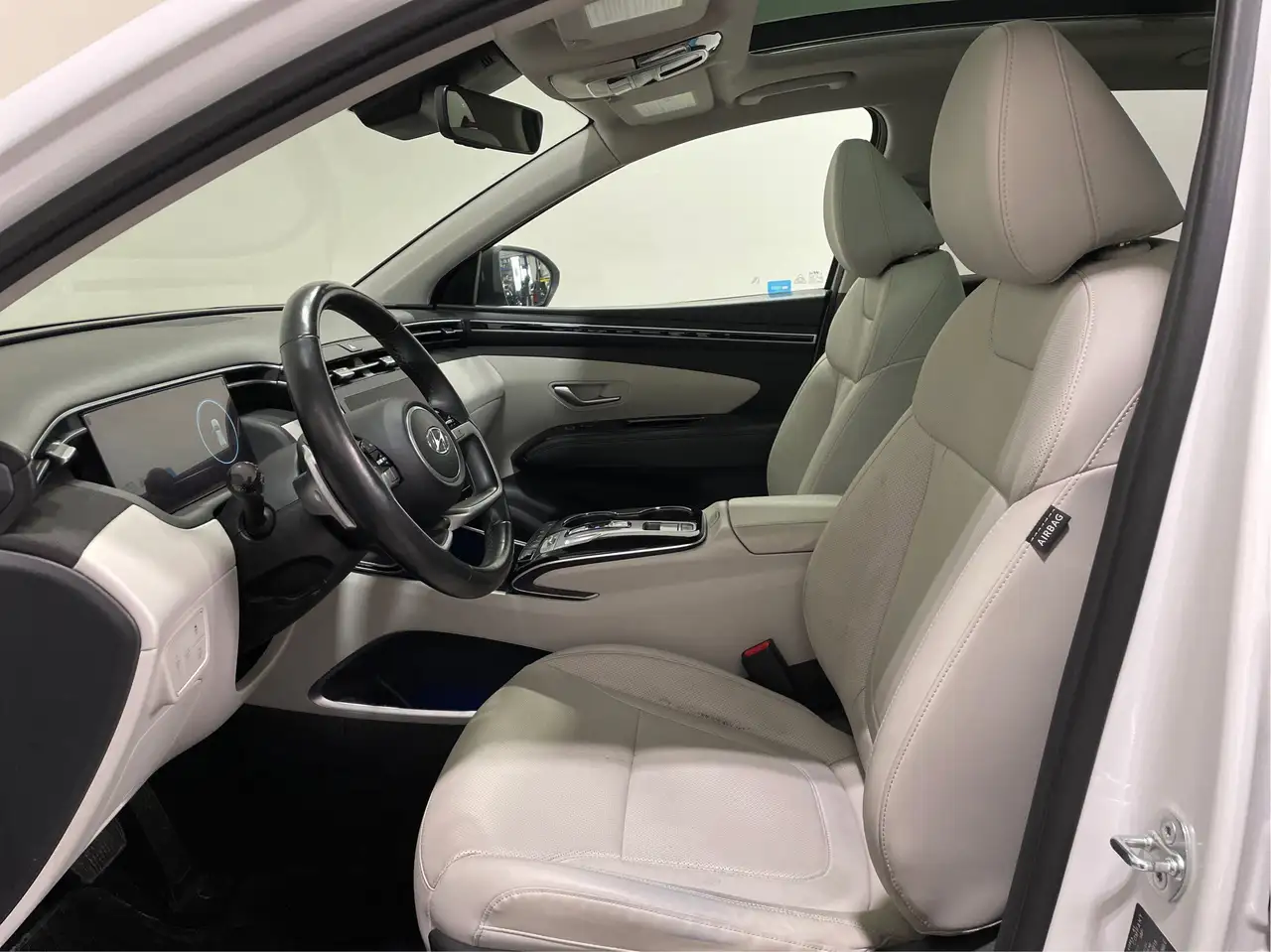 Hyundai TUCSON снимка Hyundai TUCSON