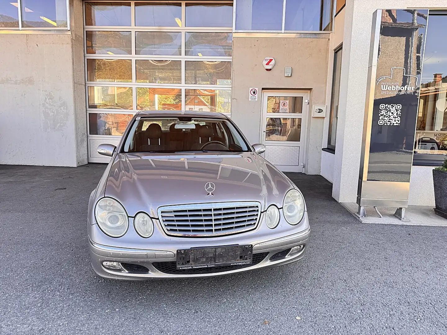 Mercedes-Benz E 220 Elegance CDI  !!! Vermittlungsverkauf!!! Silber - 2