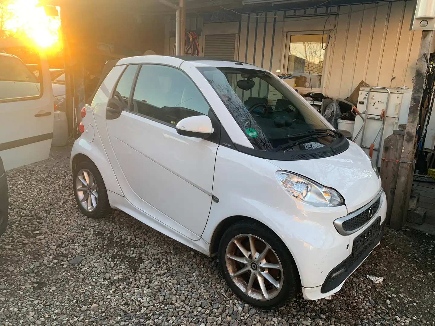 smart forTwo electric drive (451.490) Cabrio+Automatik+Klima Weiß - 1