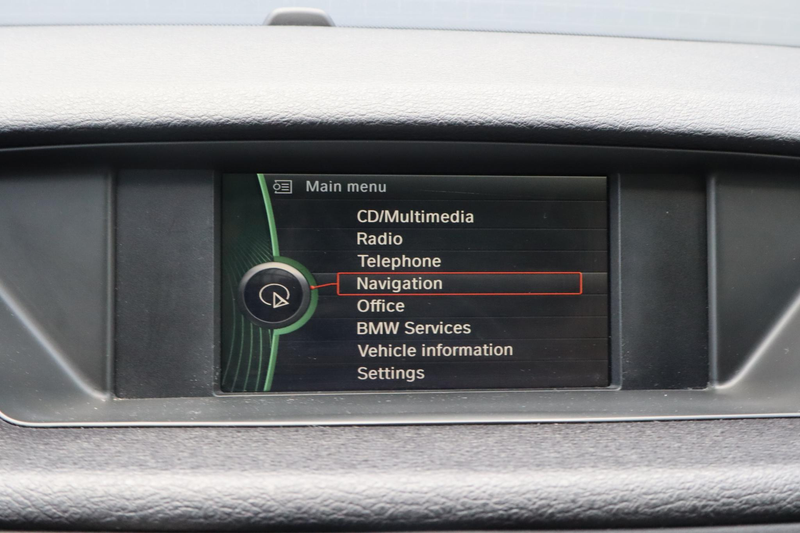 BMW X1 xDrive28i Executive | Panorama dak |  Stoelverwarm — photo 18