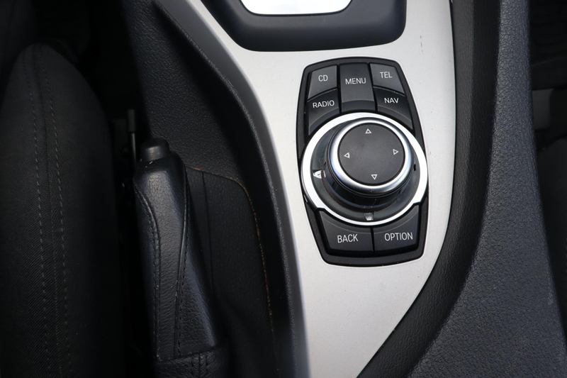 BMW X1 xDrive28i Executive | Panorama dak |  Stoelverwarm — photo 16