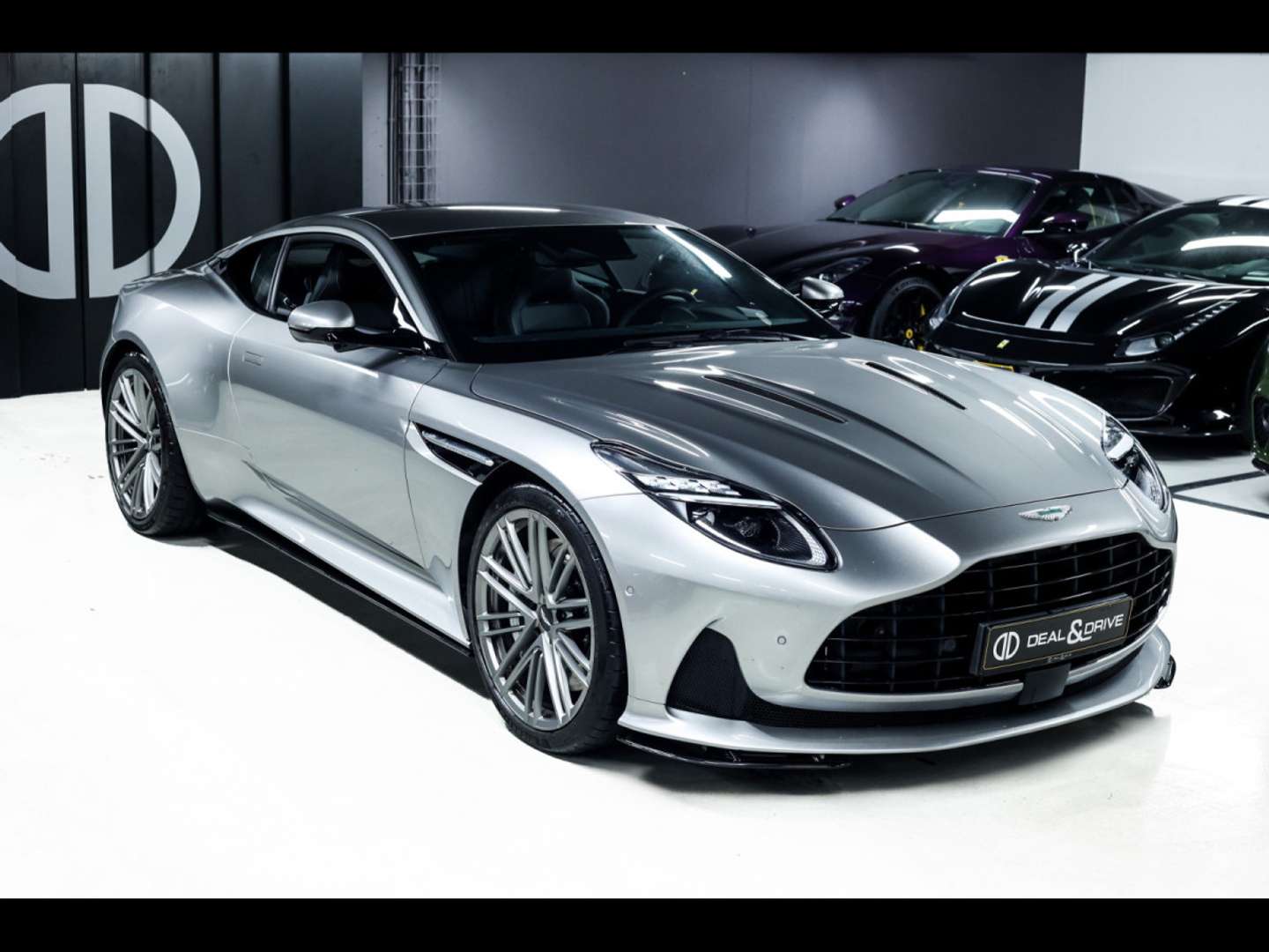 Aston Martin DB12 Coupé 4.0 V8 ALUMINITE -  - Joinsteer - #5