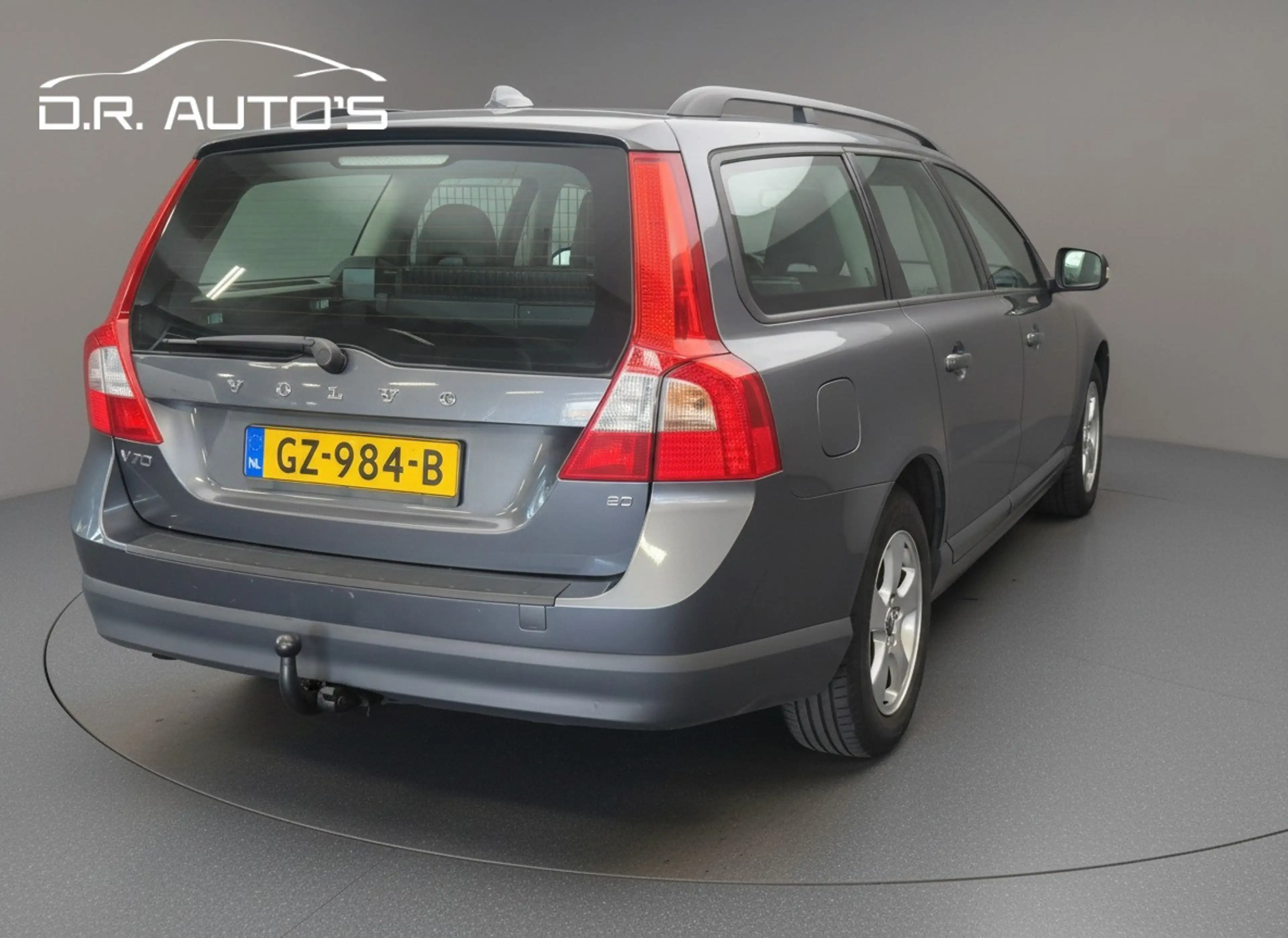 Volvo V70 2.0 — photo 6