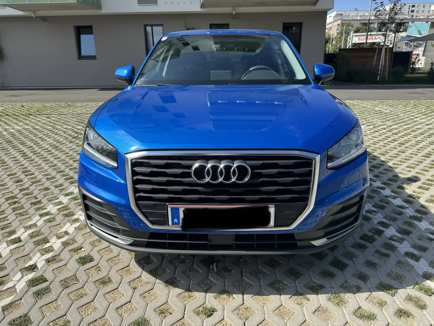Audi Q2 35 TFSI basis Blau - 1