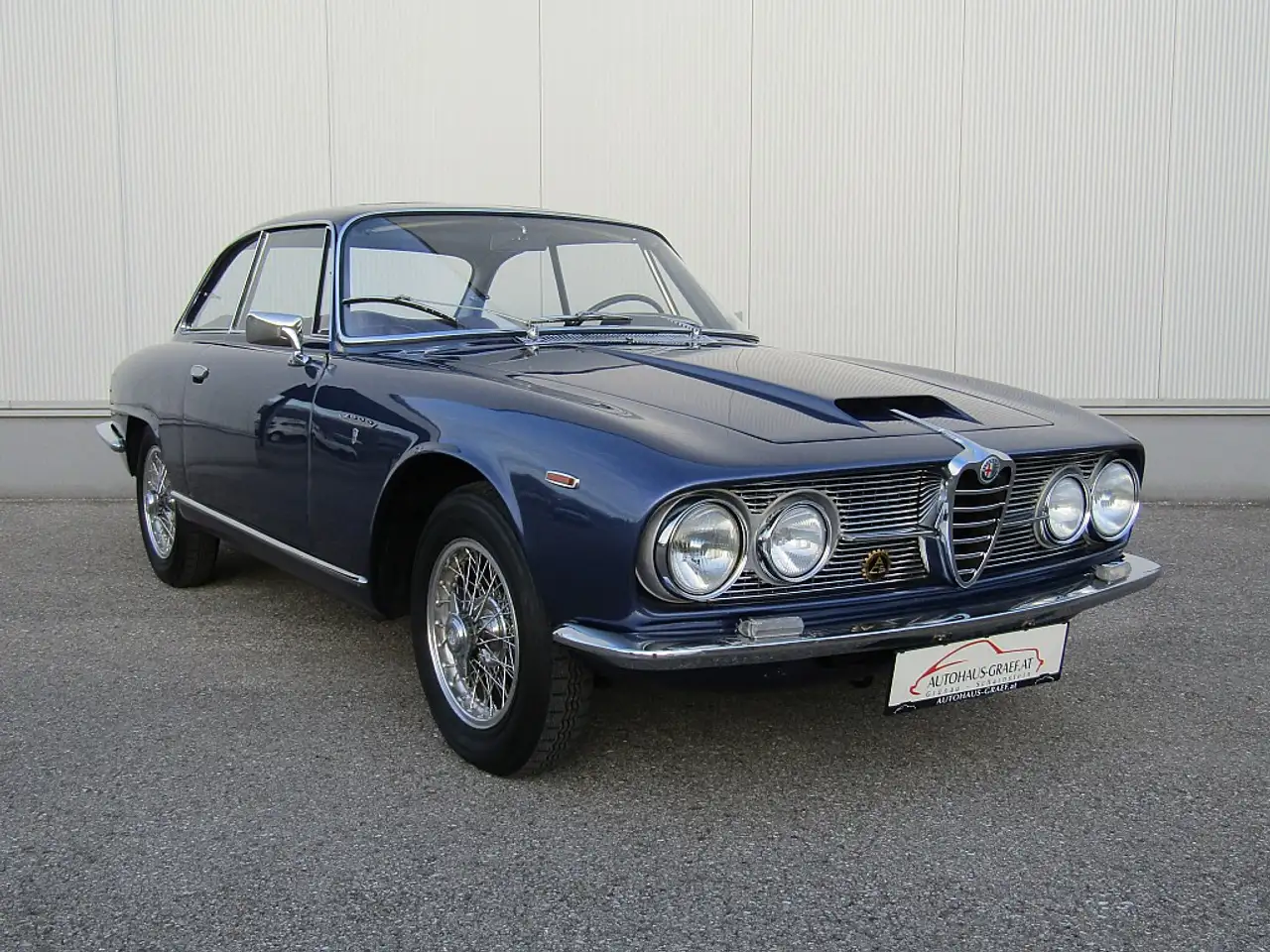 Alfa Romeo 2600 Sprint Coupe, Motor neu top Zustand, foto 7