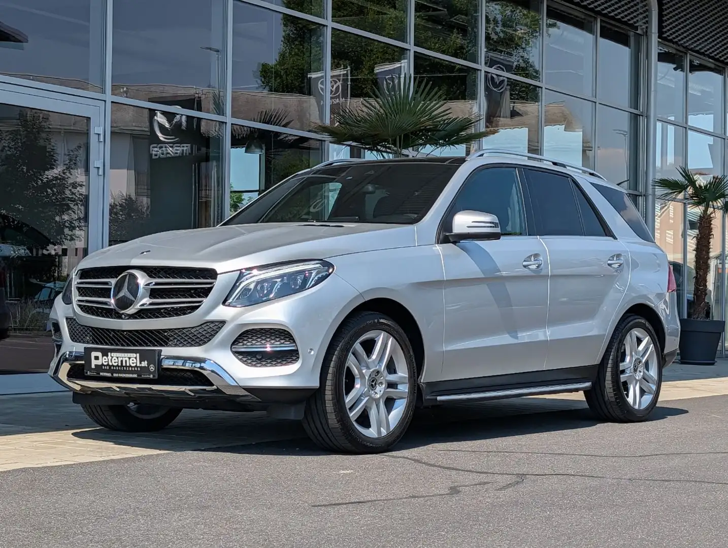 Mercedes-Benz GLE 350 d 4MATIC Shz Ambi FAP Silber - 2