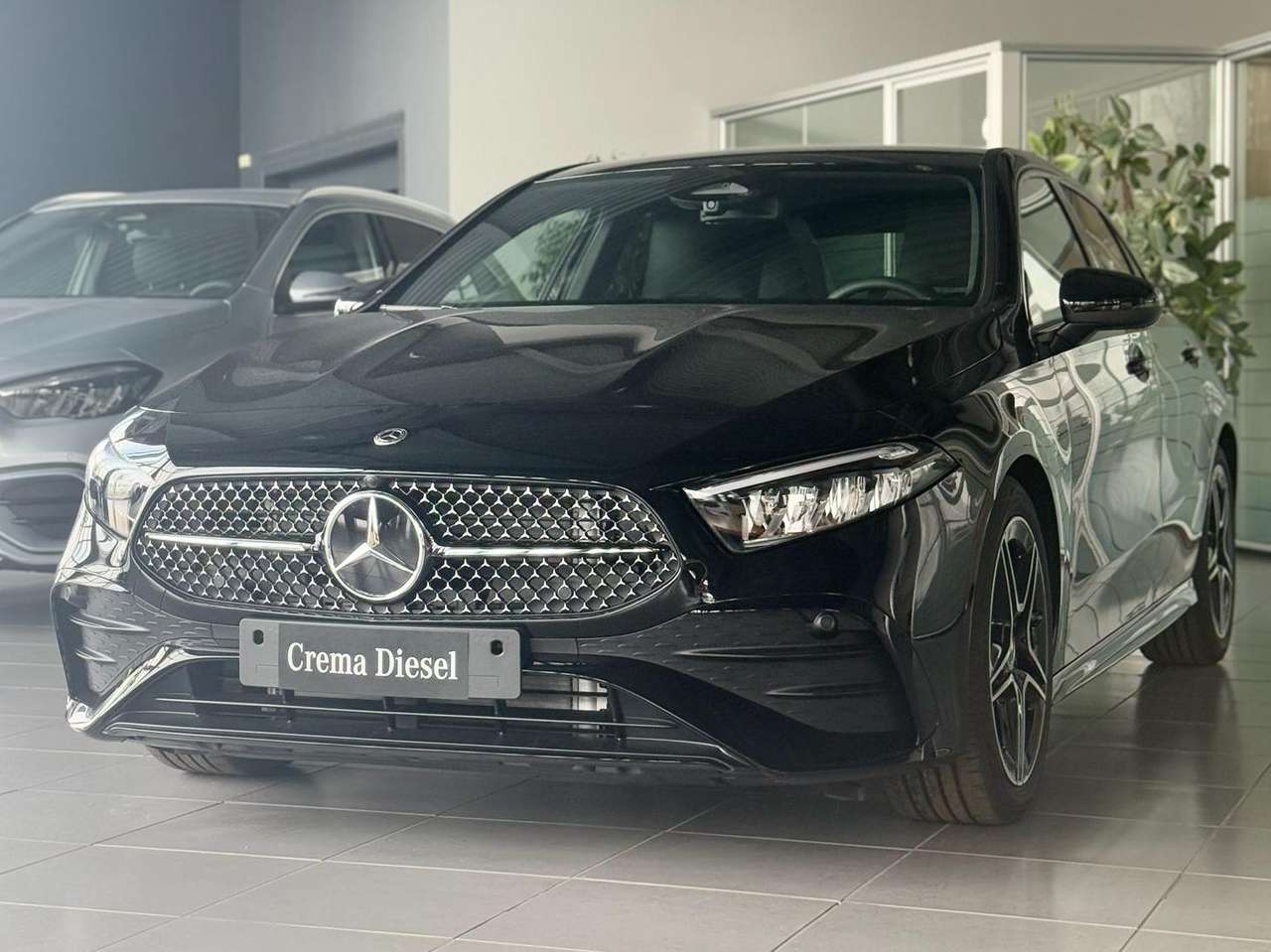 Mercedes-Benz A 180 A 180d AMG Line ADVANCED