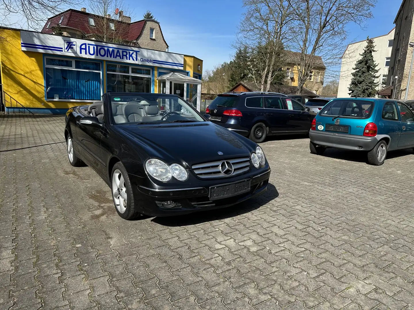Mercedes-Benz CLK 200 Cabrio Kompressor Automatik Elegance/AllwetterRei. Schwarz - 1