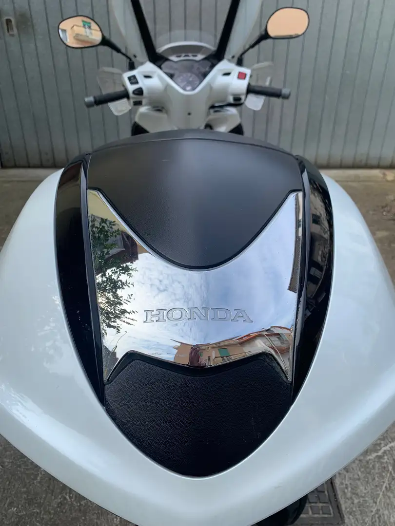 Honda SH 300 Abs Biały - 2