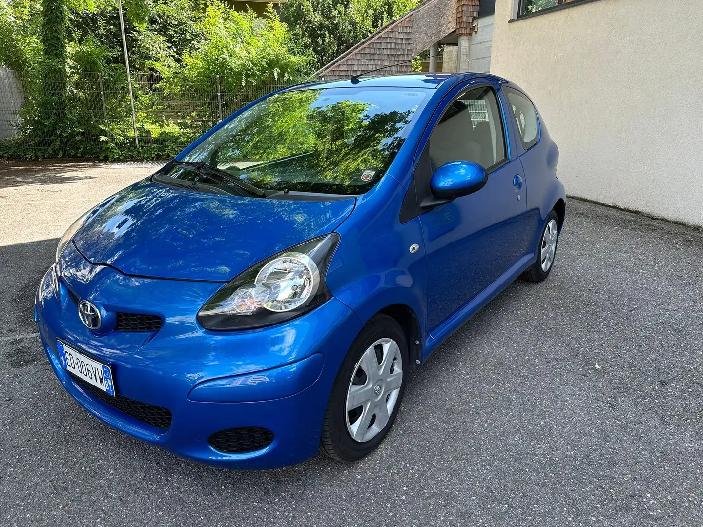 Toyota Aygo Aygo I 2011 3p 1.0 Deep Ocean Connect Blu/Azzurro - 2