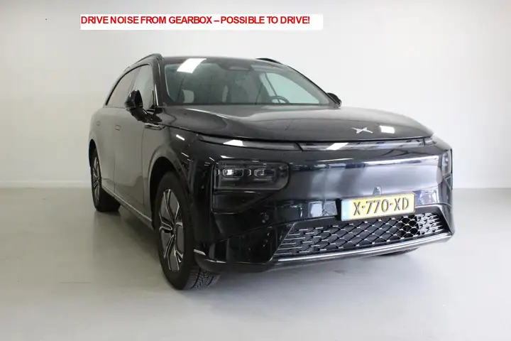 XPENG G9