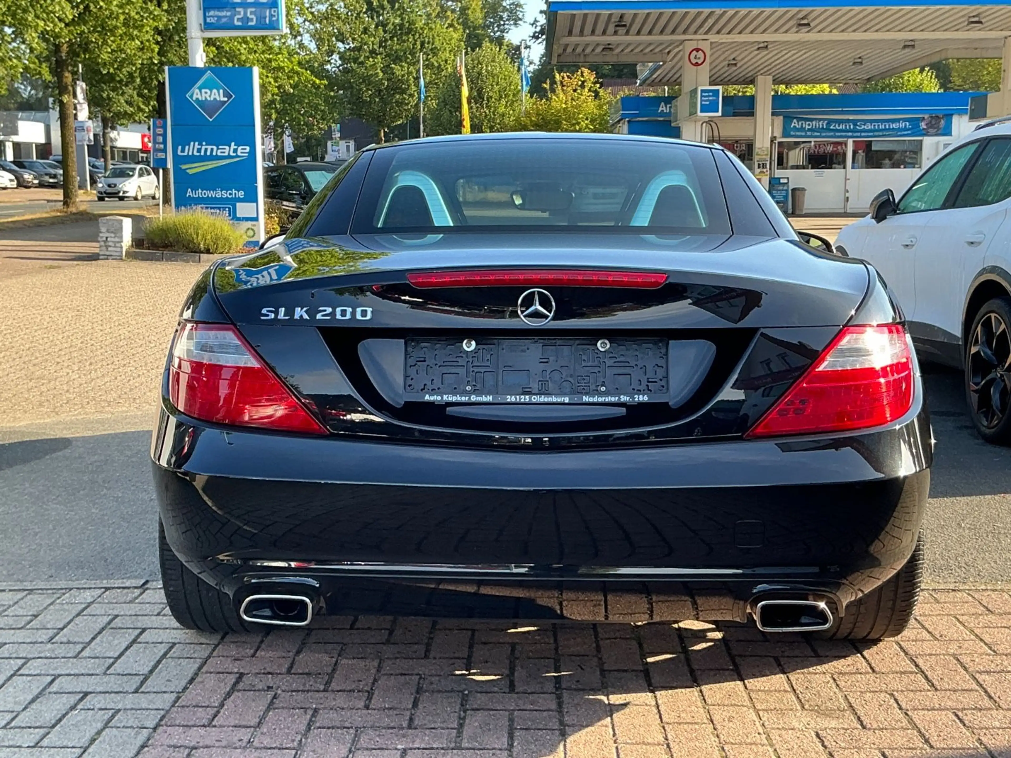 Mercedes-Benz SLK 200 Roadster Leder Airscarf Navi SHZ — photo 6