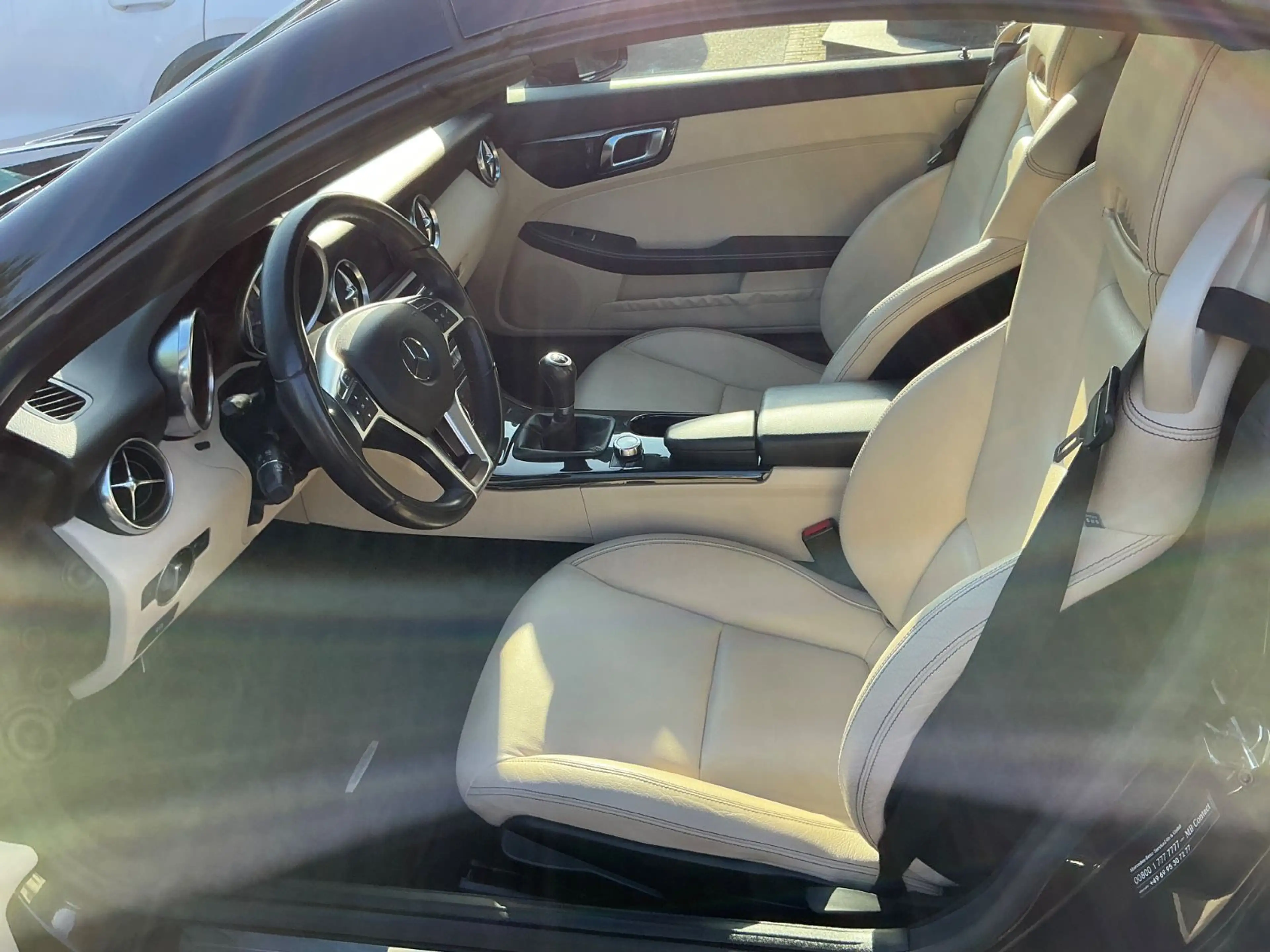 Mercedes-Benz SLK 200 Roadster Leder Airscarf Navi SHZ — photo 8
