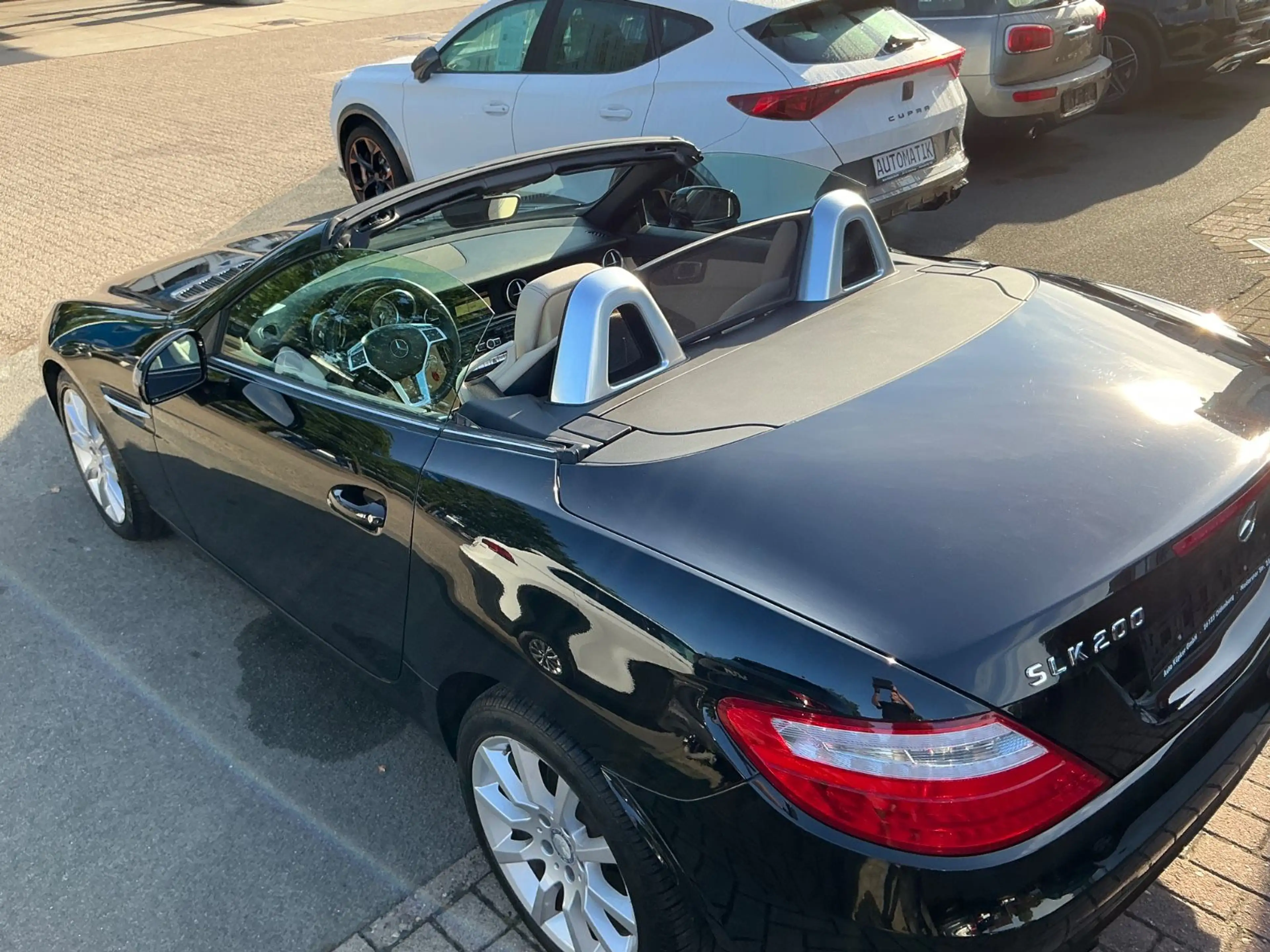 Mercedes-Benz SLK 200 Roadster Leder Airscarf Navi SHZ — photo 13