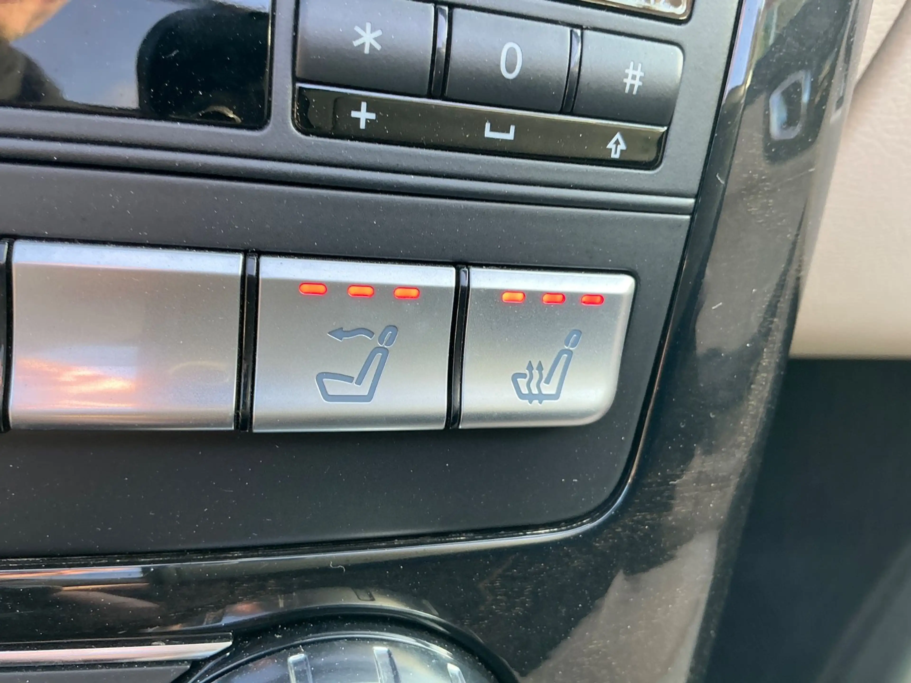 Mercedes-Benz SLK 200 Roadster Leder Airscarf Navi SHZ — photo 24