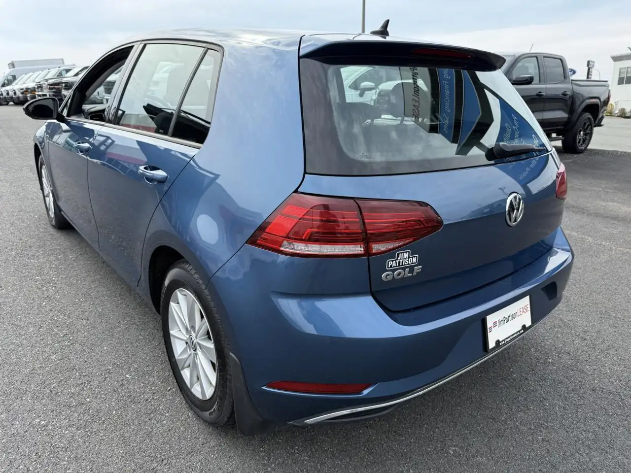 Volkswagen Golf снимка Volkswagen Golf