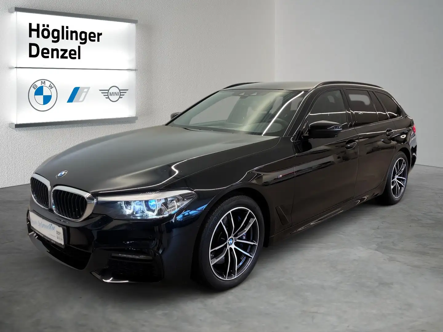 BMW 530 d xDrive Schwarz - 2