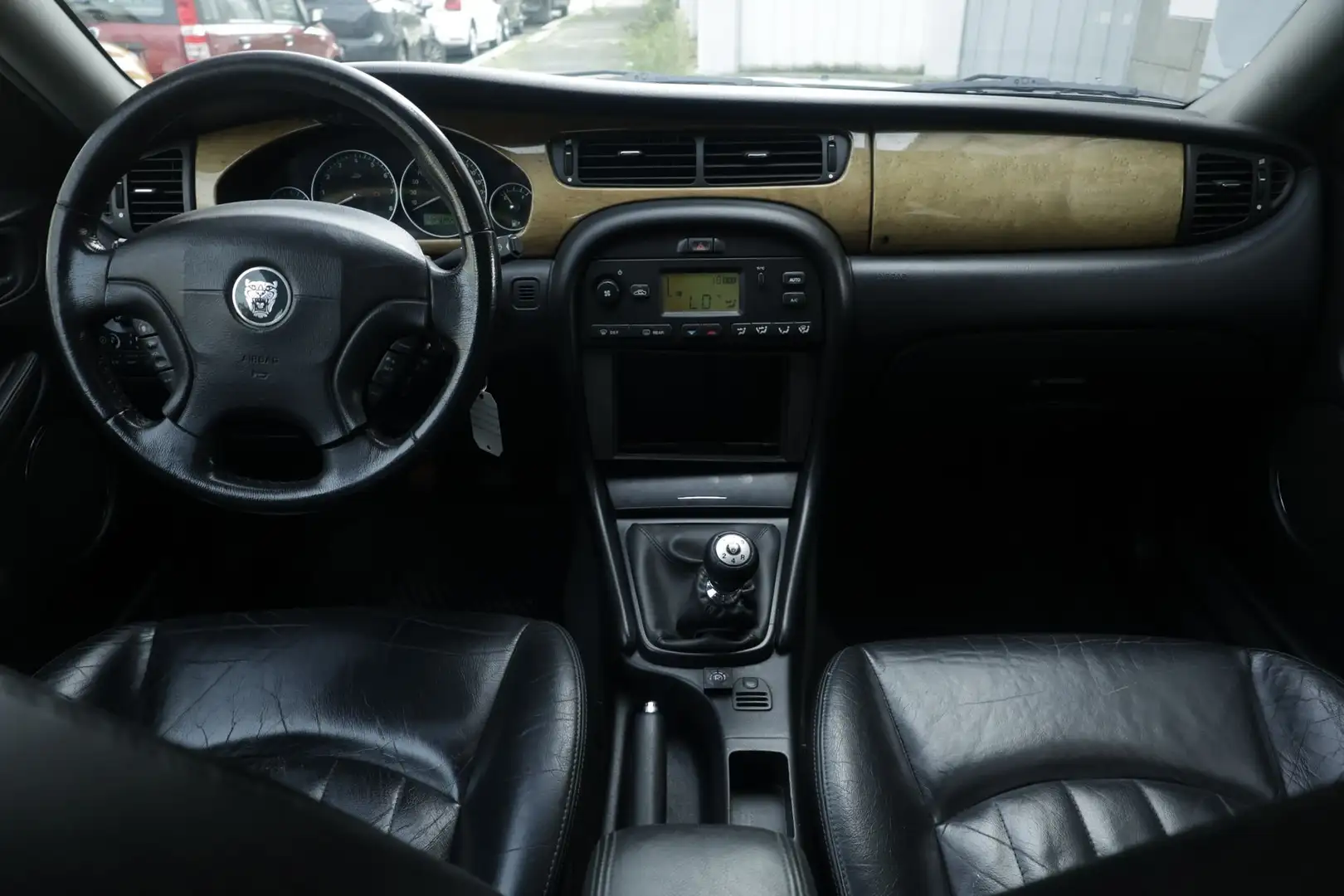 Jaguar X-Type Jaguar X-Type 2.5 V6 24V cat Executive METANO Stříbrná - 2